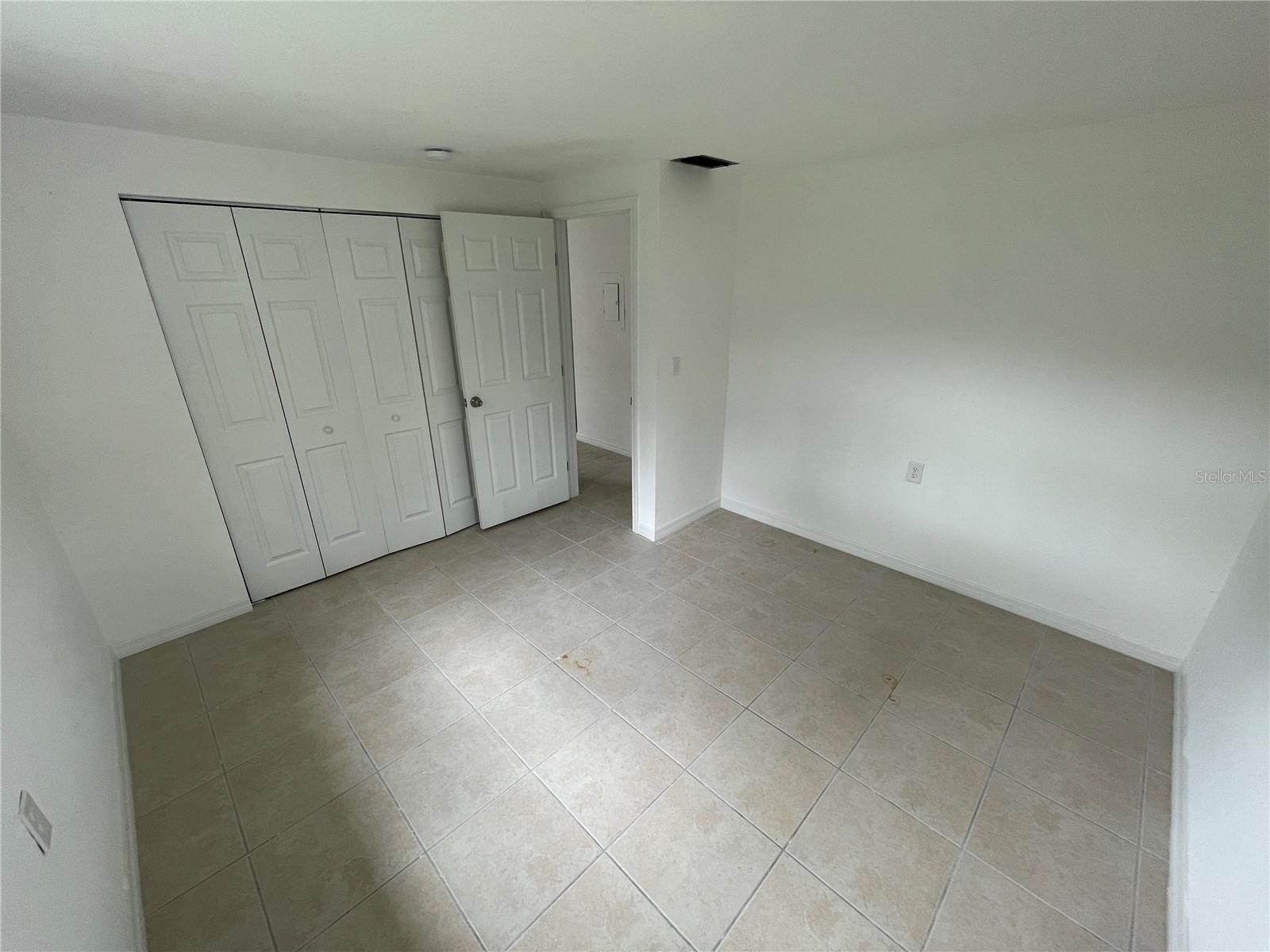 JASMIN COURT SUB - Residential Lease
