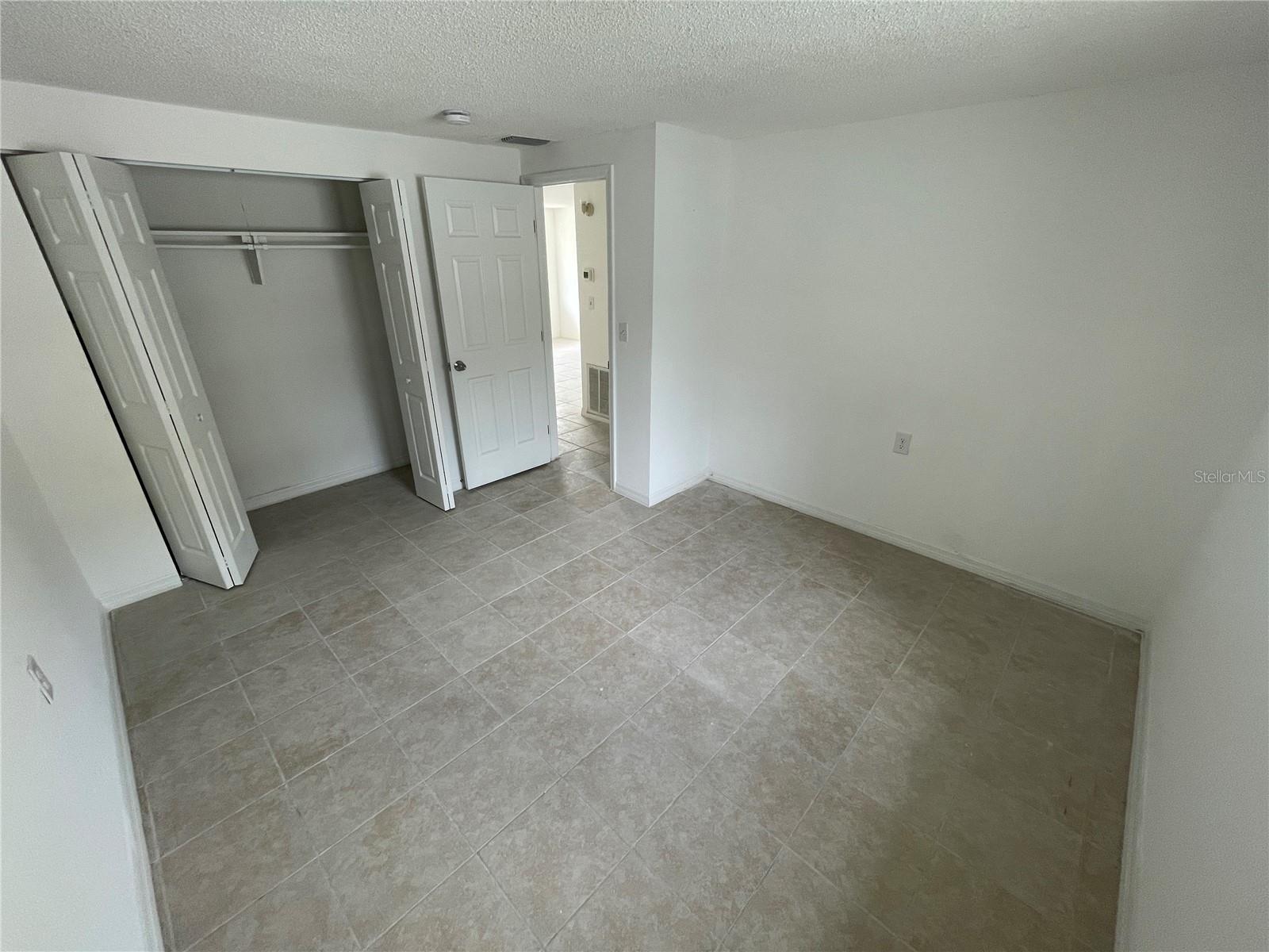 JASMIN COURT SUB - Residential Lease