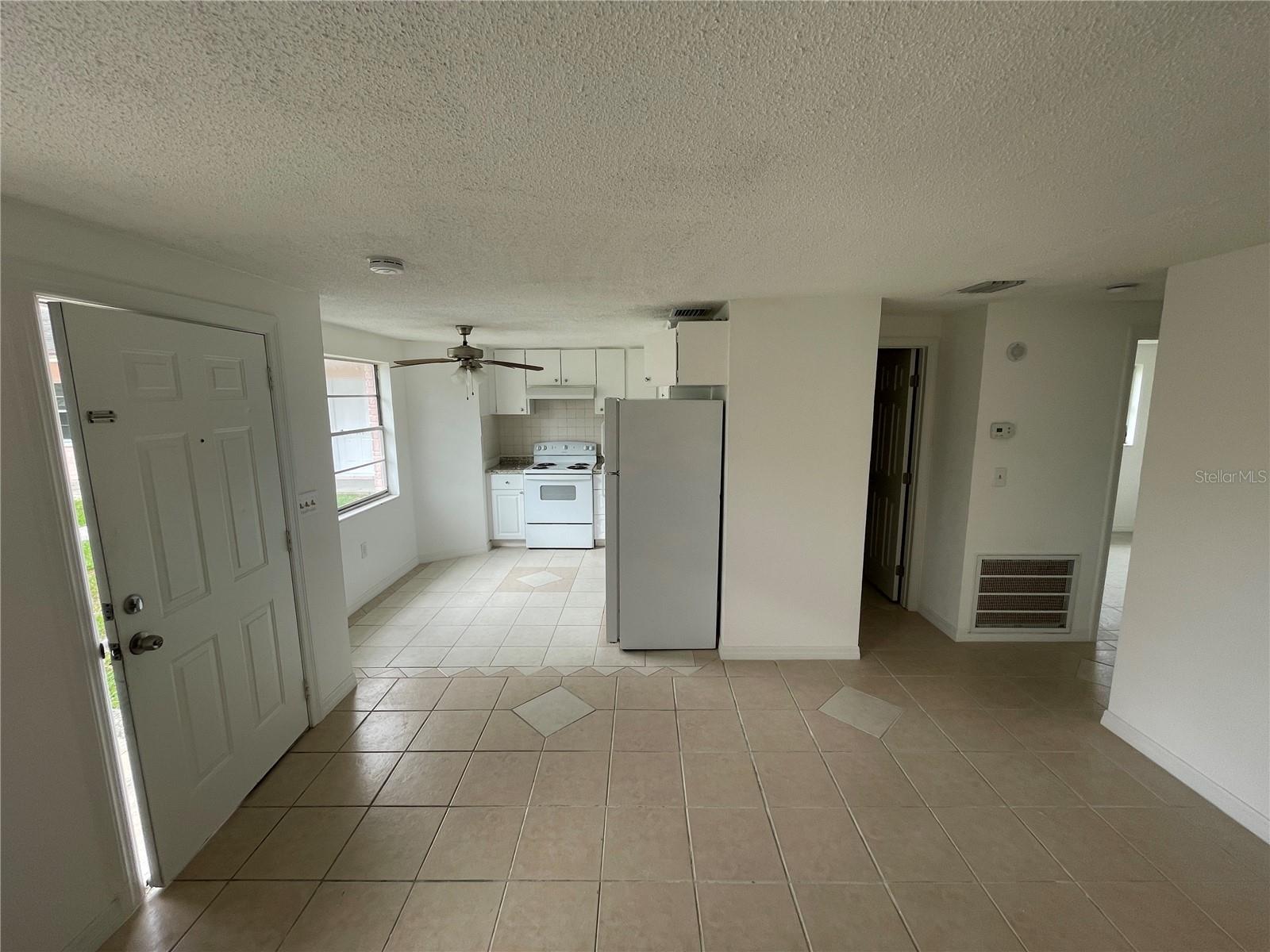 JASMIN COURT SUB - Residential Lease