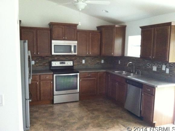 Florida Shores 01 - Residential