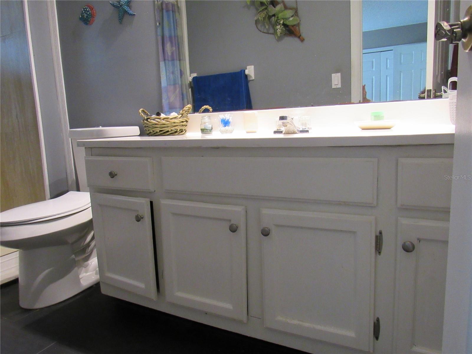 OAKLAND VILLAGE SEC 2 - Residential