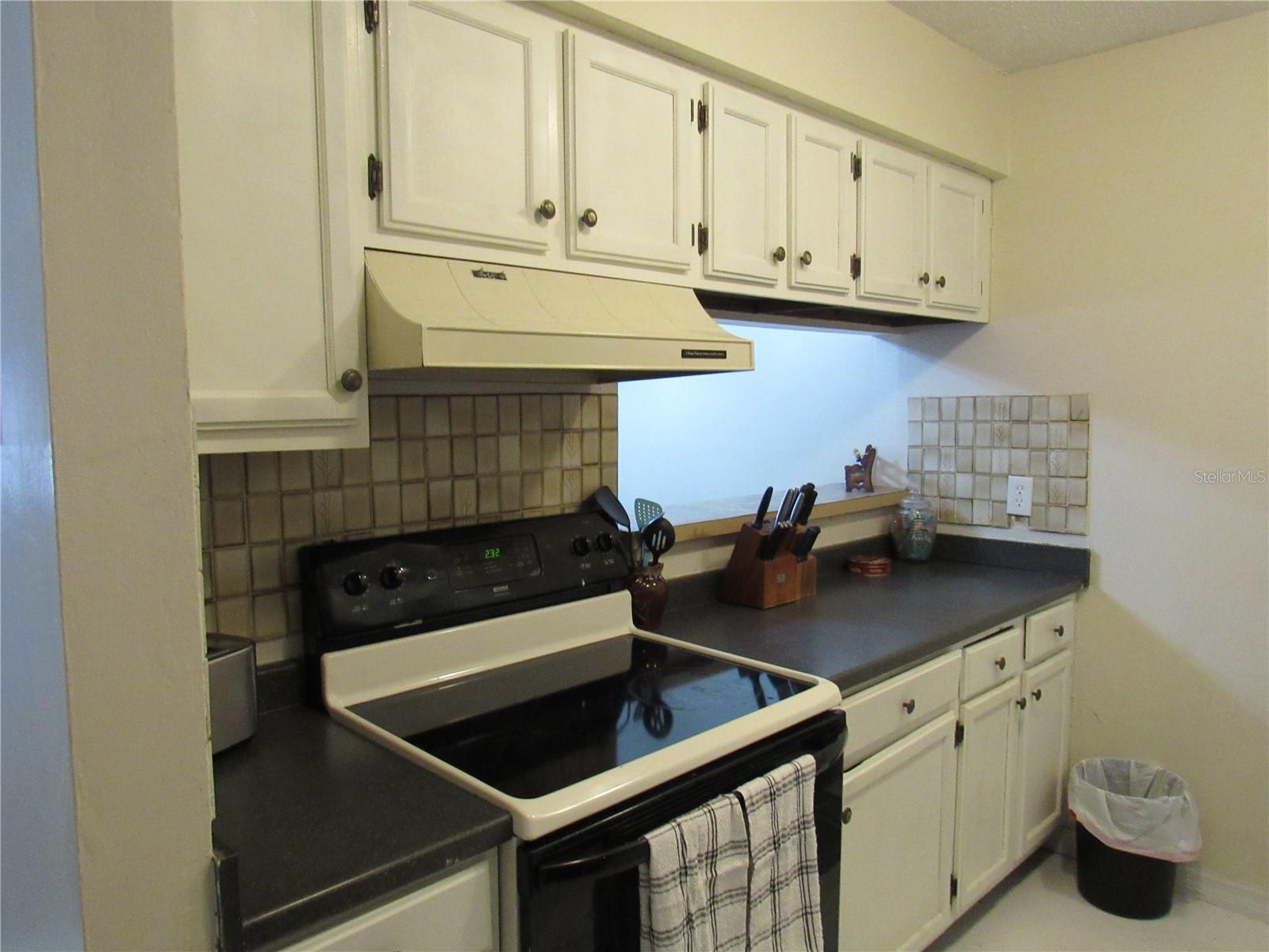 OAKLAND VILLAGE SEC 2 - Residential