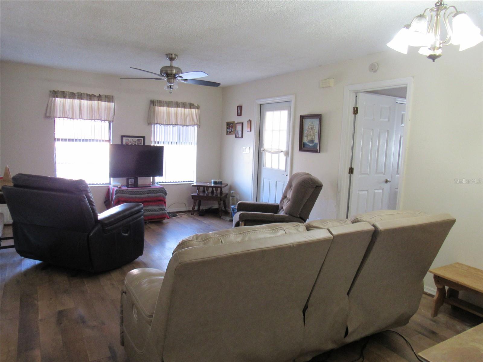 OAKLAND VILLAGE SEC 2 - Residential