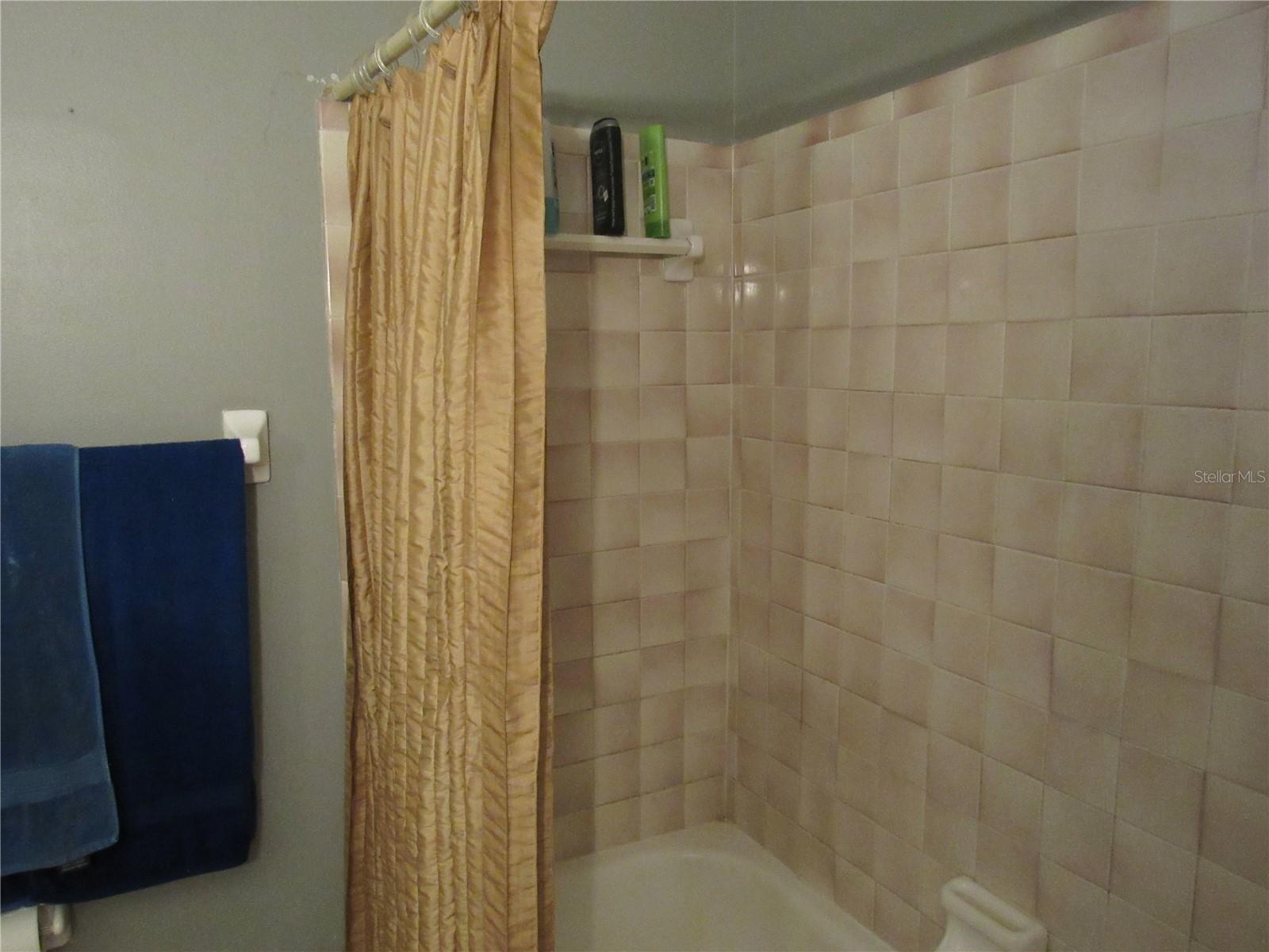 OAKLAND VILLAGE SEC 2 - Residential