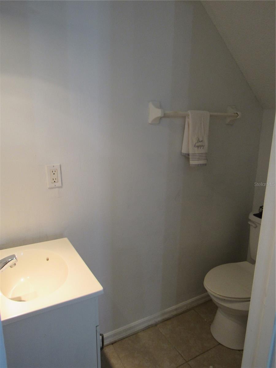 OAKLAND VILLAGE SEC 2 - Residential