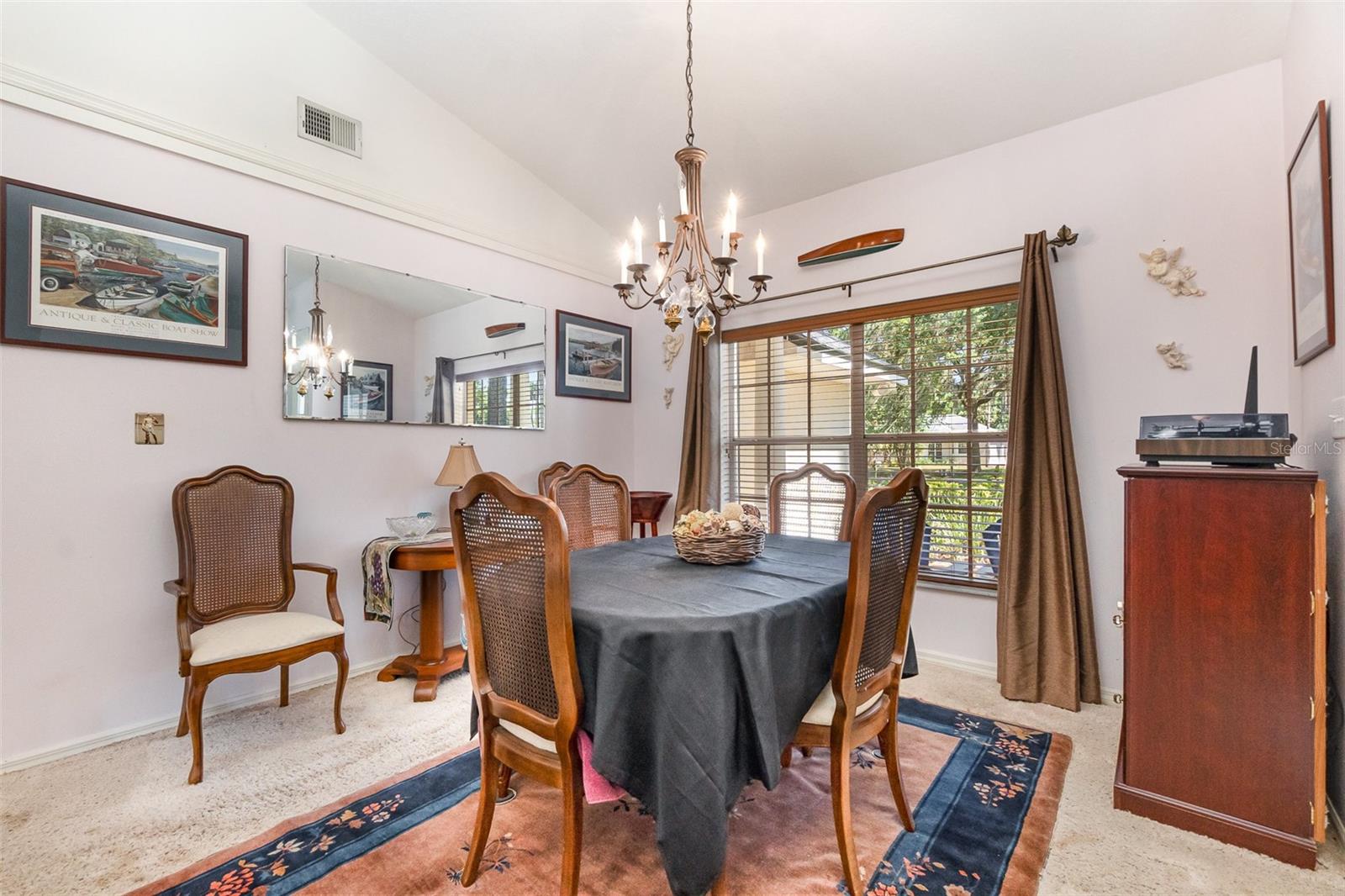 LAKE BEAUCLAIRE SUB - Residential