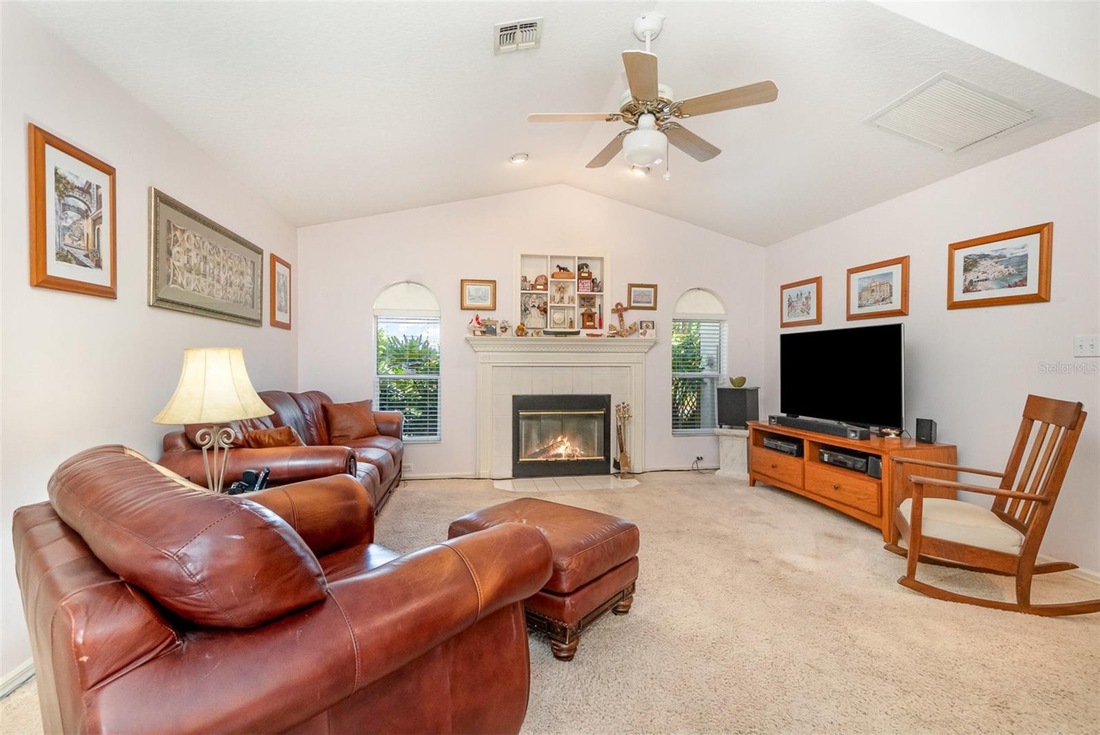 LAKE BEAUCLAIRE SUB - Residential