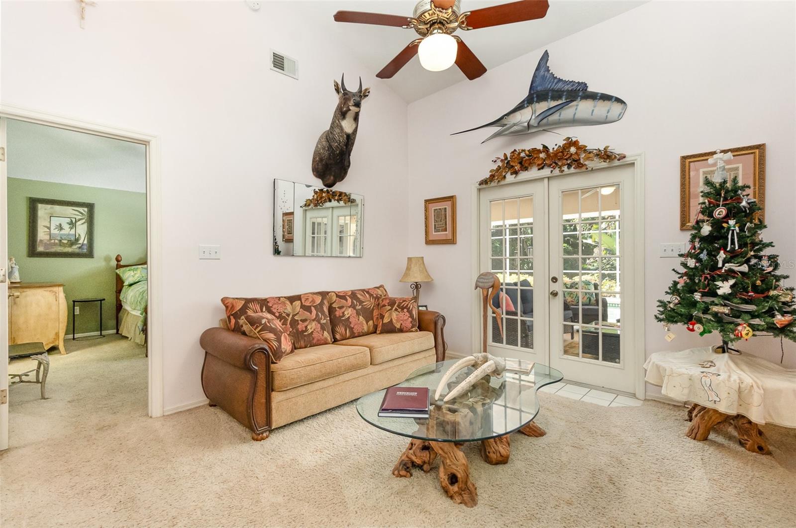 LAKE BEAUCLAIRE SUB - Residential