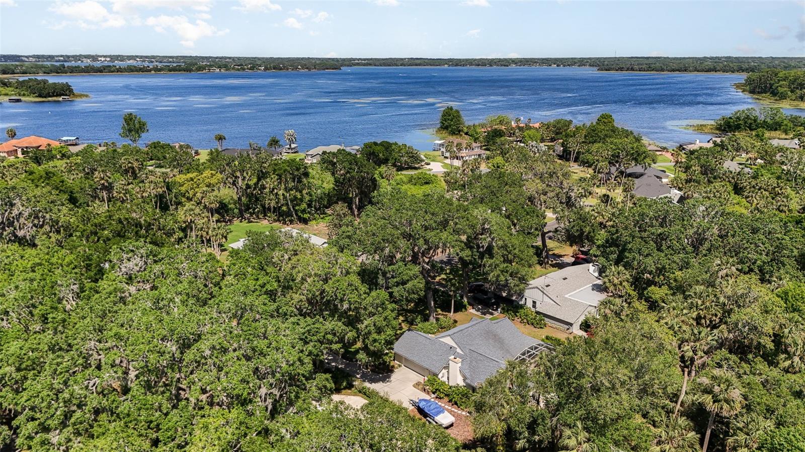 LAKE BEAUCLAIRE SUB - Residential