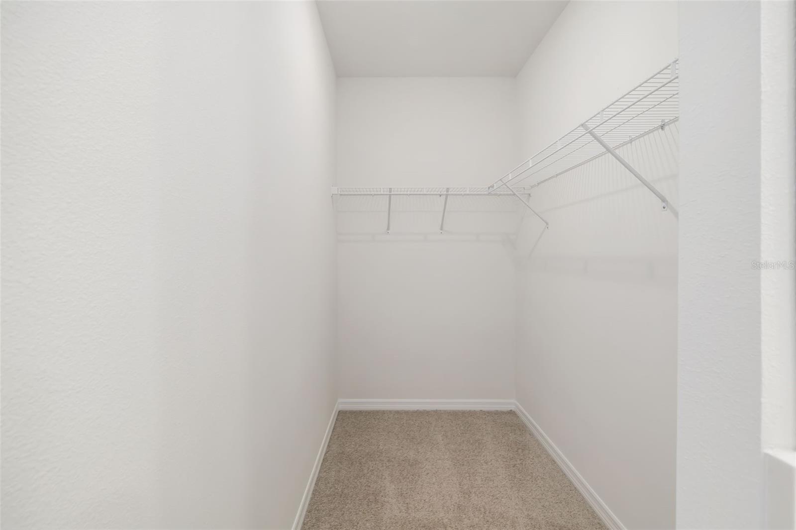 OAKFIELD TRAILS - Residential Lease