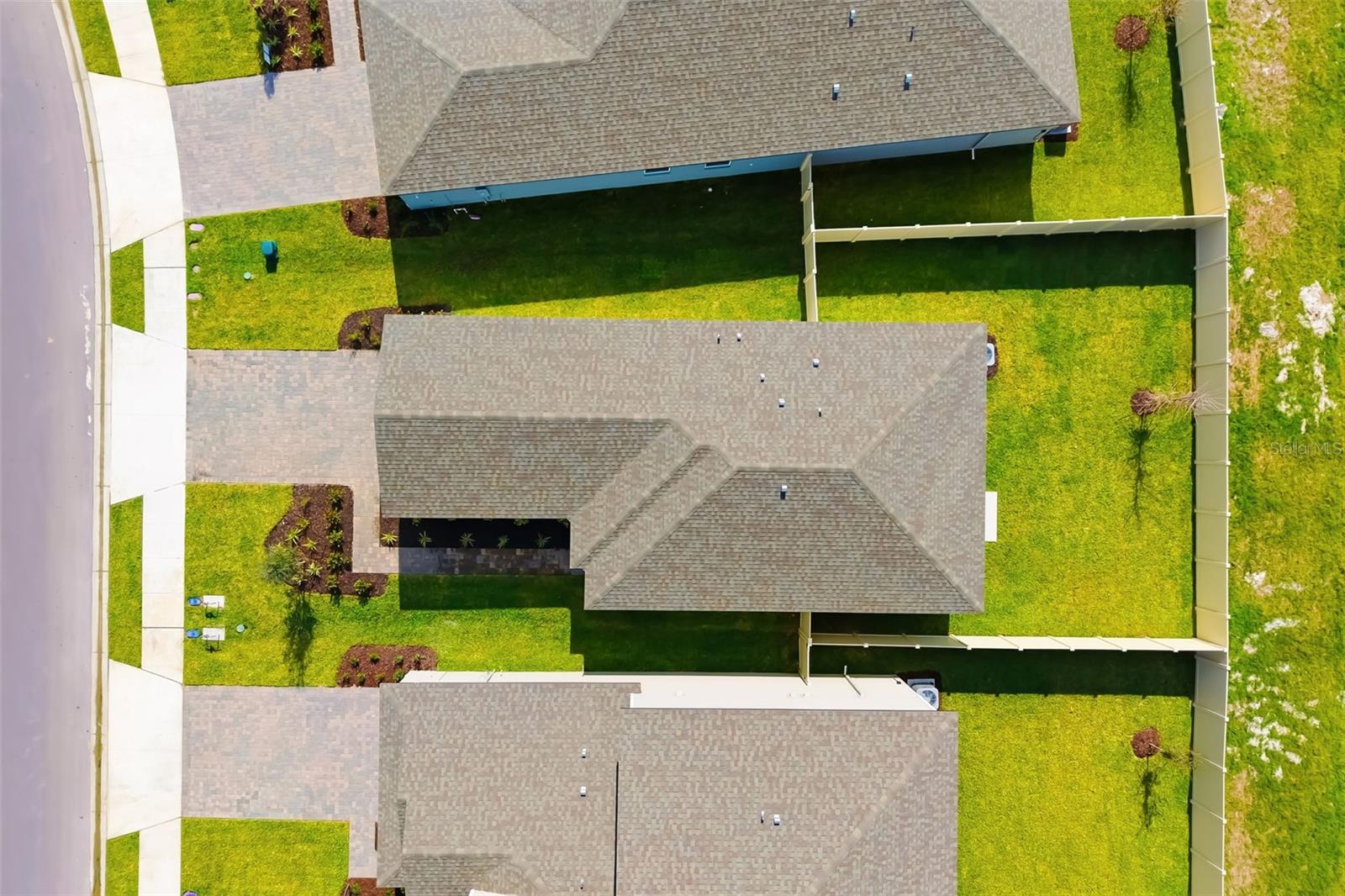 OAKFIELD TRAILS - Residential Lease