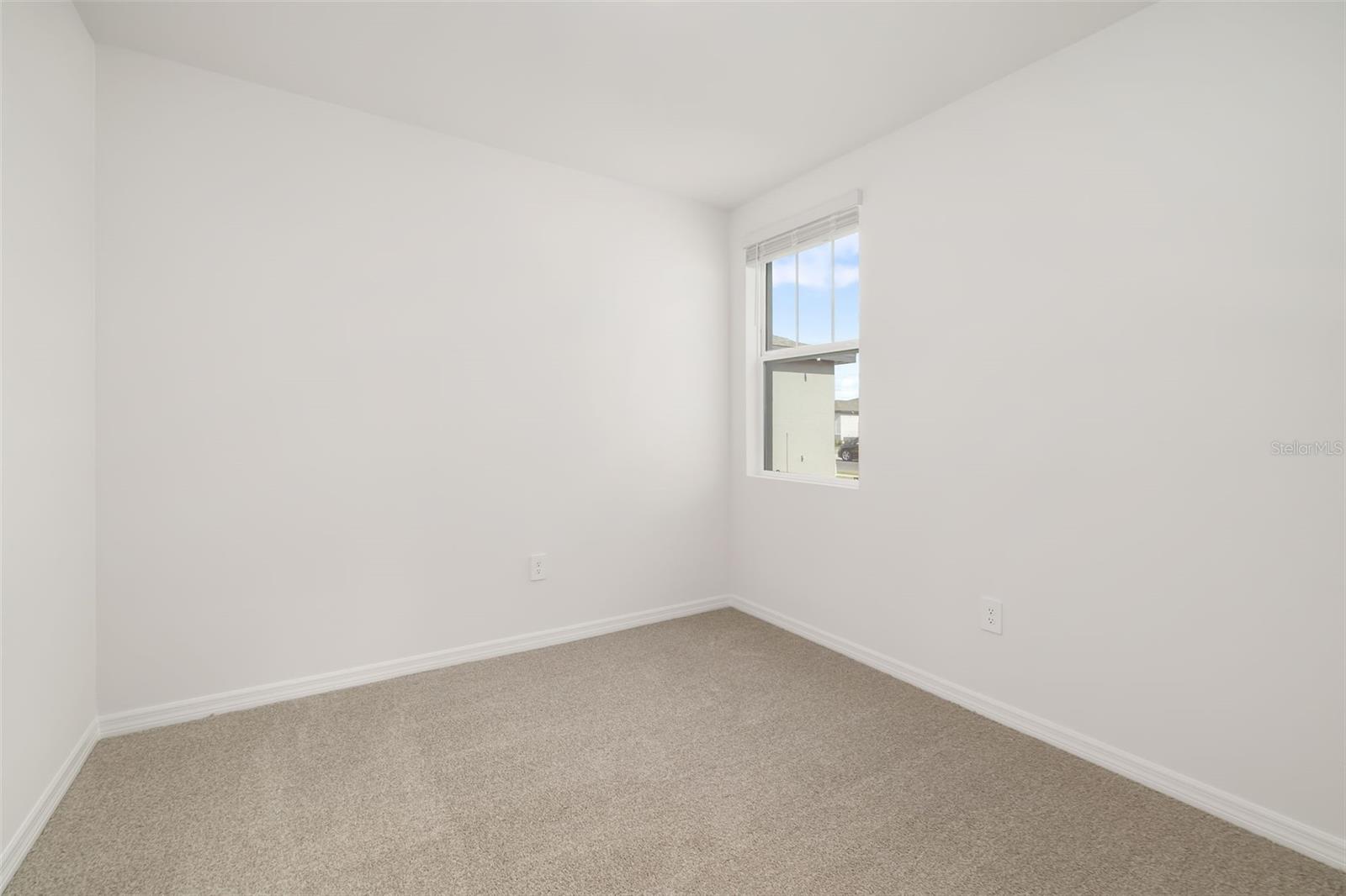 OAKFIELD TRAILS - Residential Lease