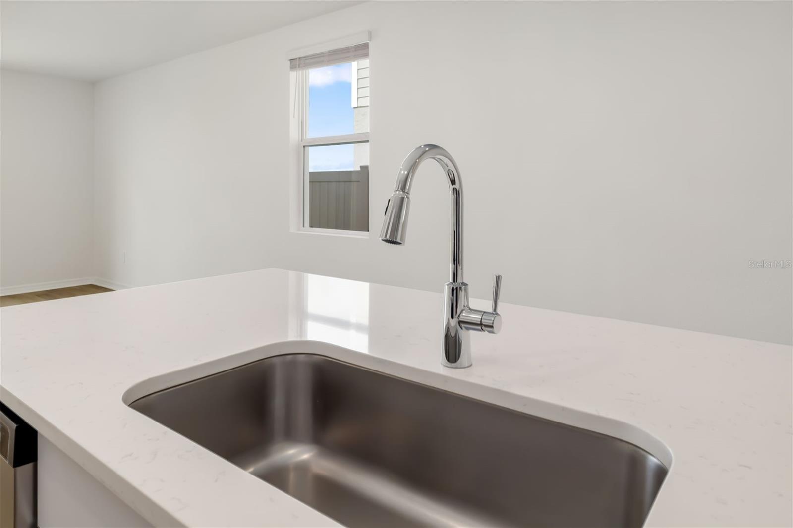 OAKFIELD TRAILS - Residential Lease