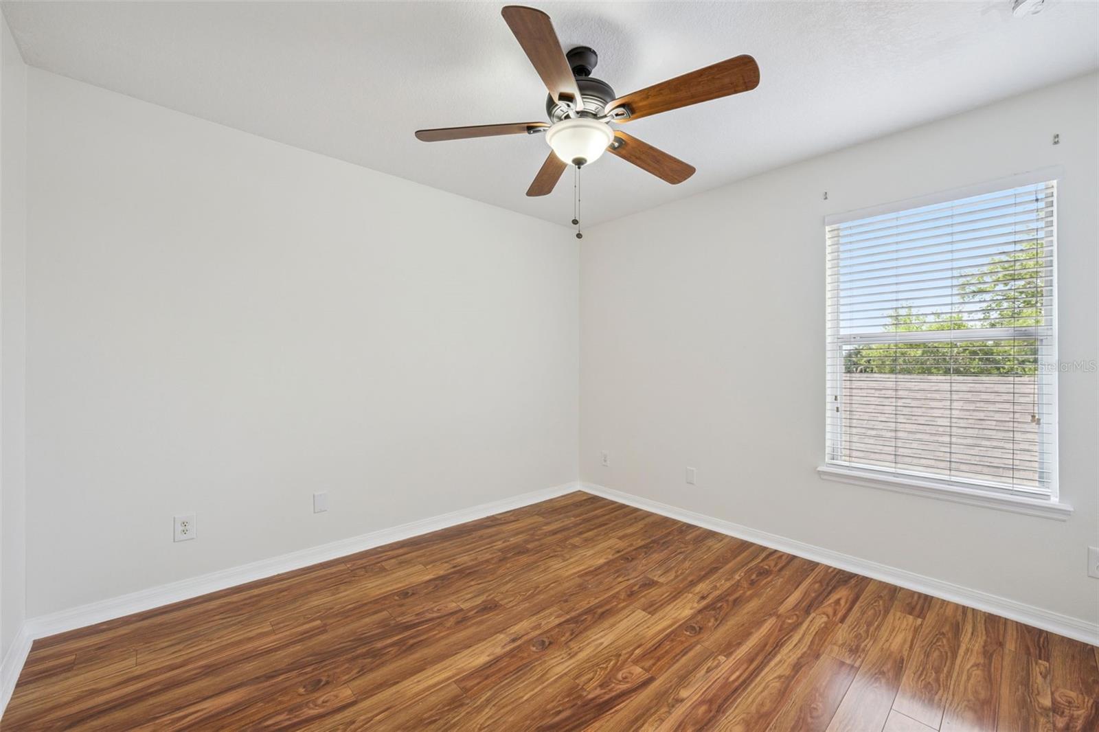 LA CASCADA PHASE 1 58/101 LOT 361 - Residential Lease