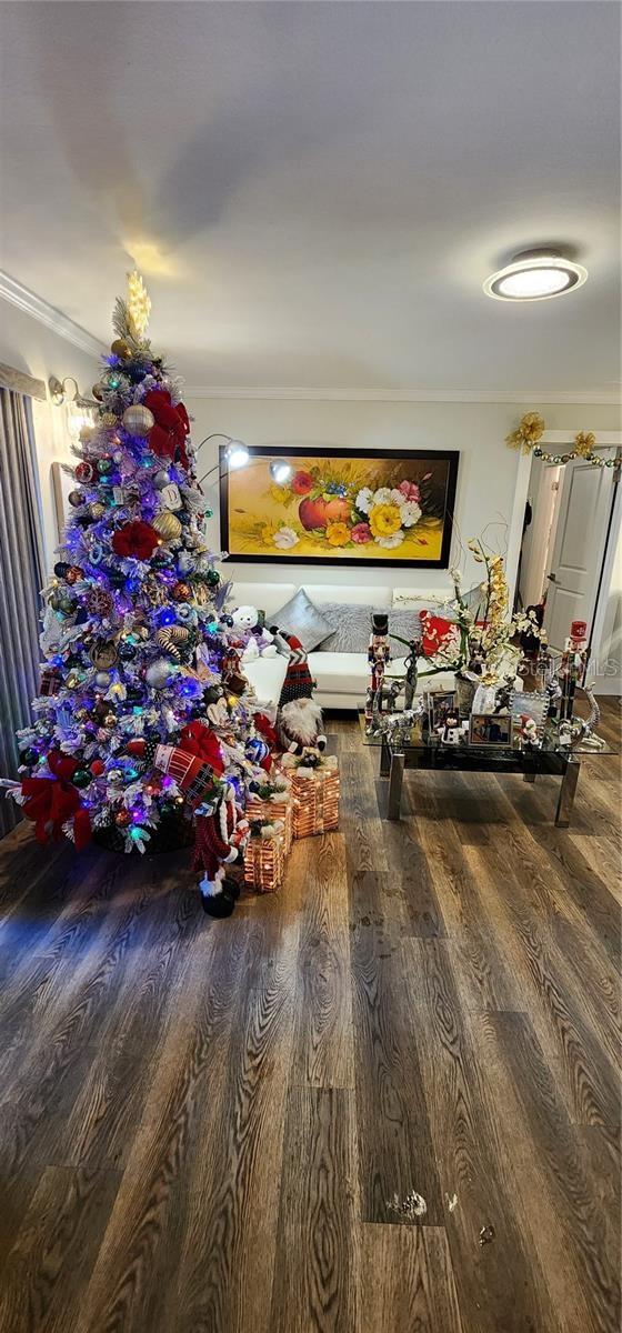 WALDEN PALMS CONDOMINIUM - Residential