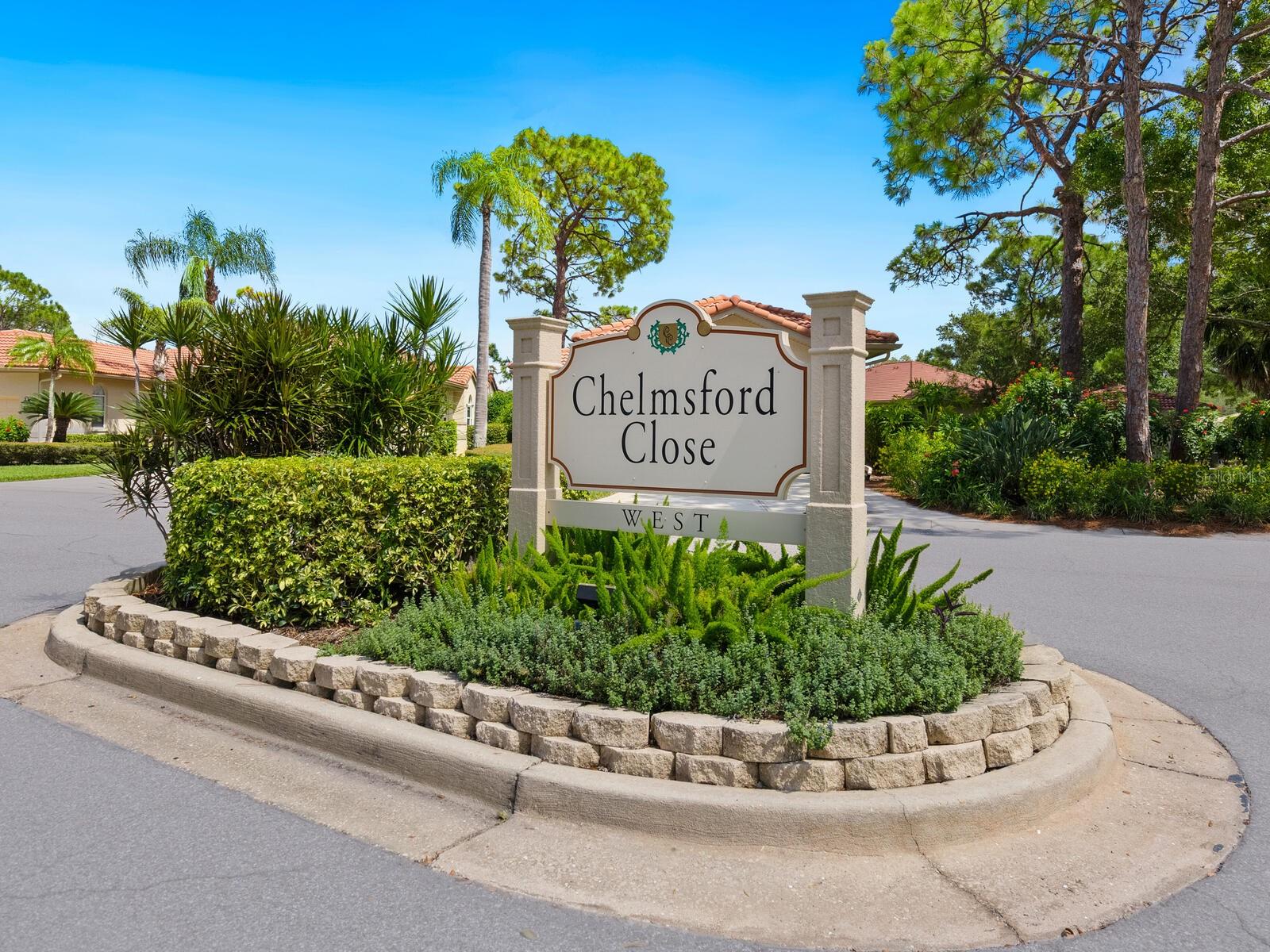 CHELMSFORD CLOSE - THE MEADOWS - Residential