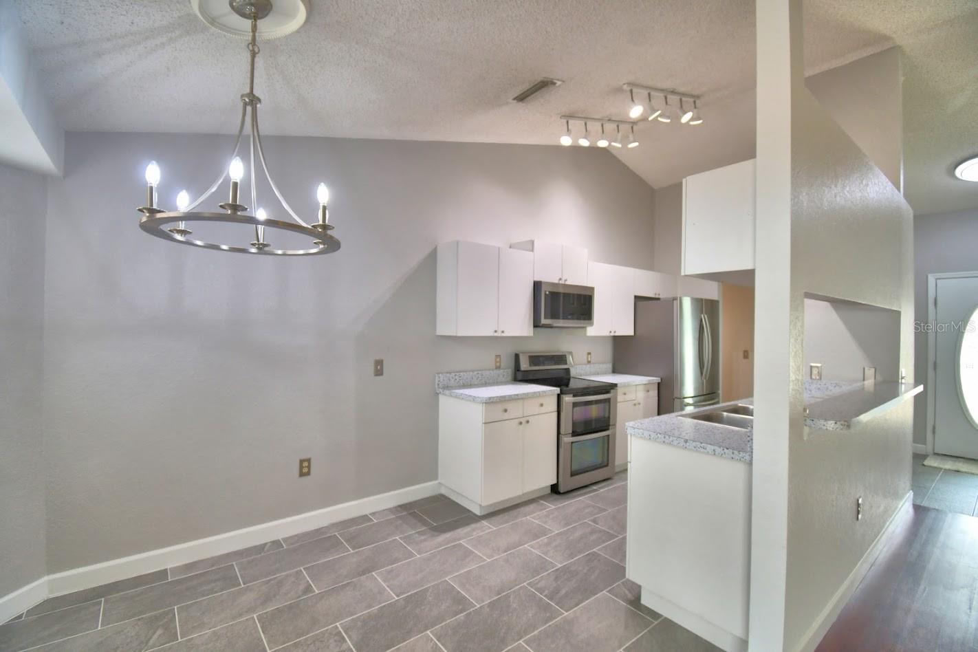 HEATHER GLEN PH 02 - Residential