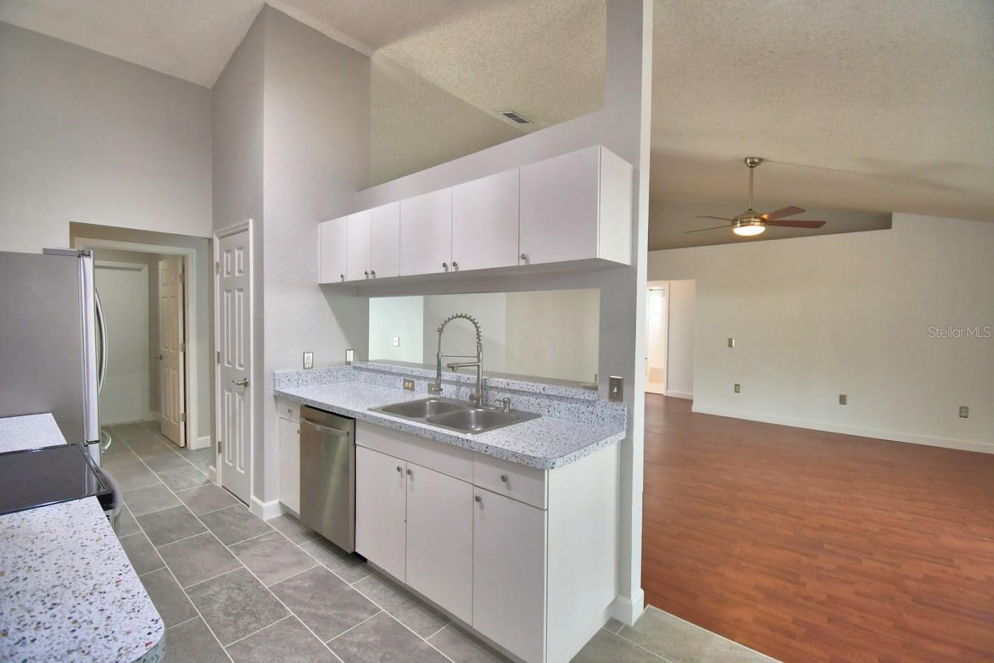 HEATHER GLEN PH 02 - Residential