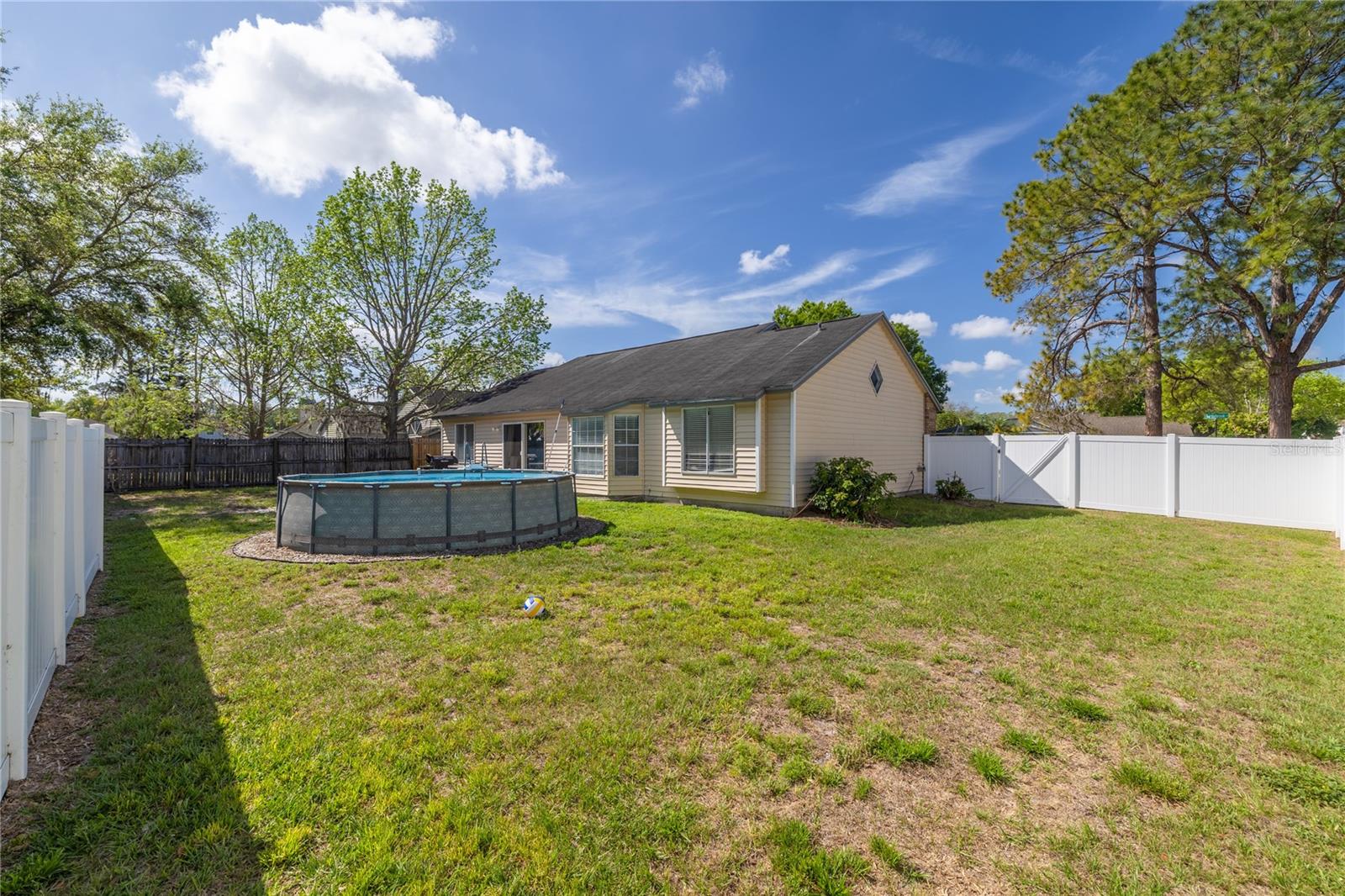 NATURES HIDEAWAY PH 02 - Residential