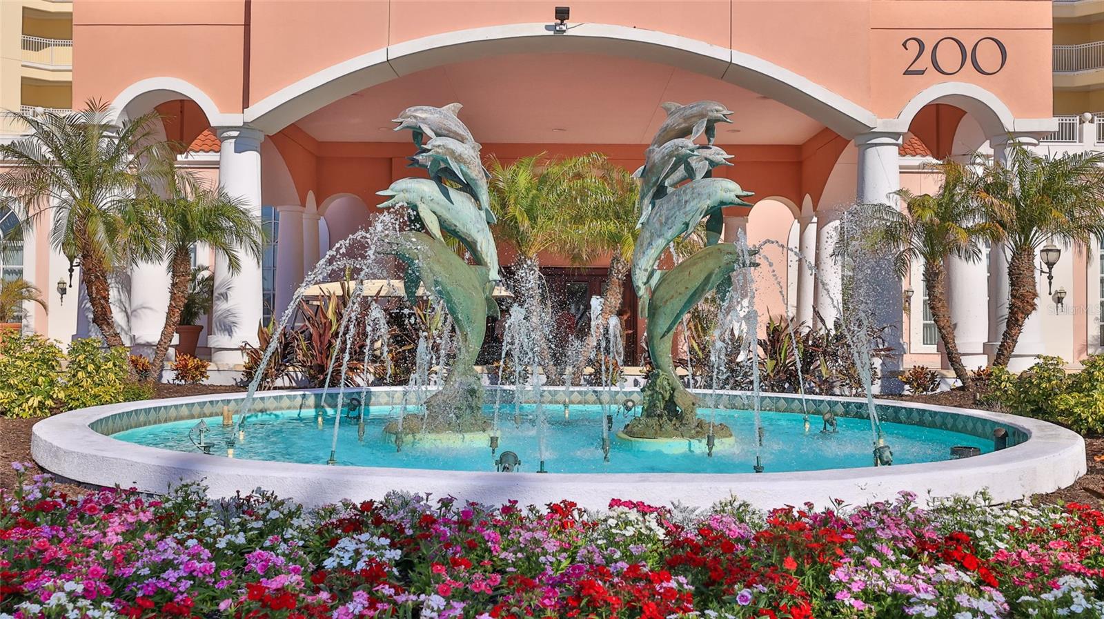 200 OCEAN CREST DRIVE 423
