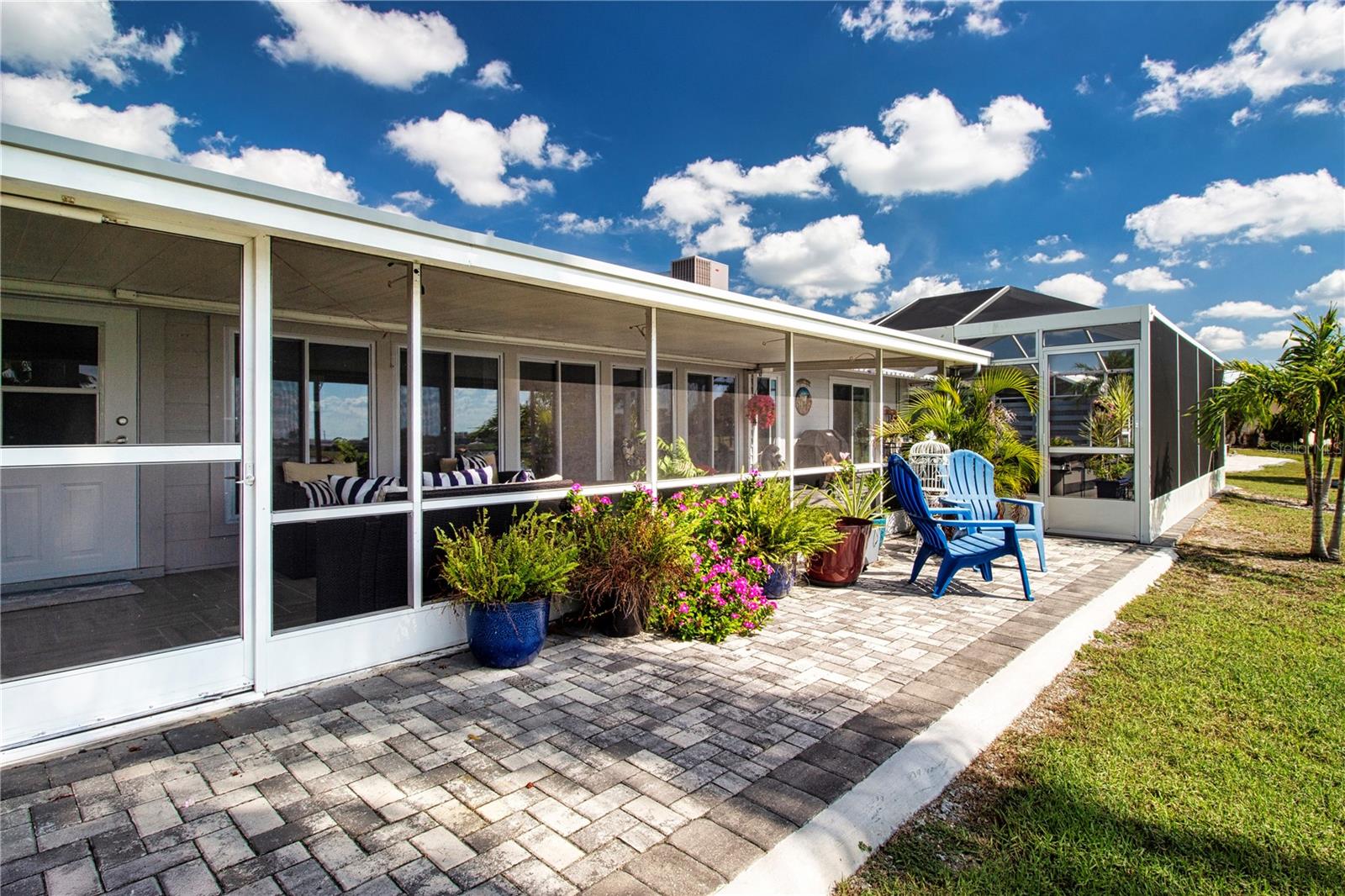 DEL WEBBS SUN CITY FLORIDA UN - Residential