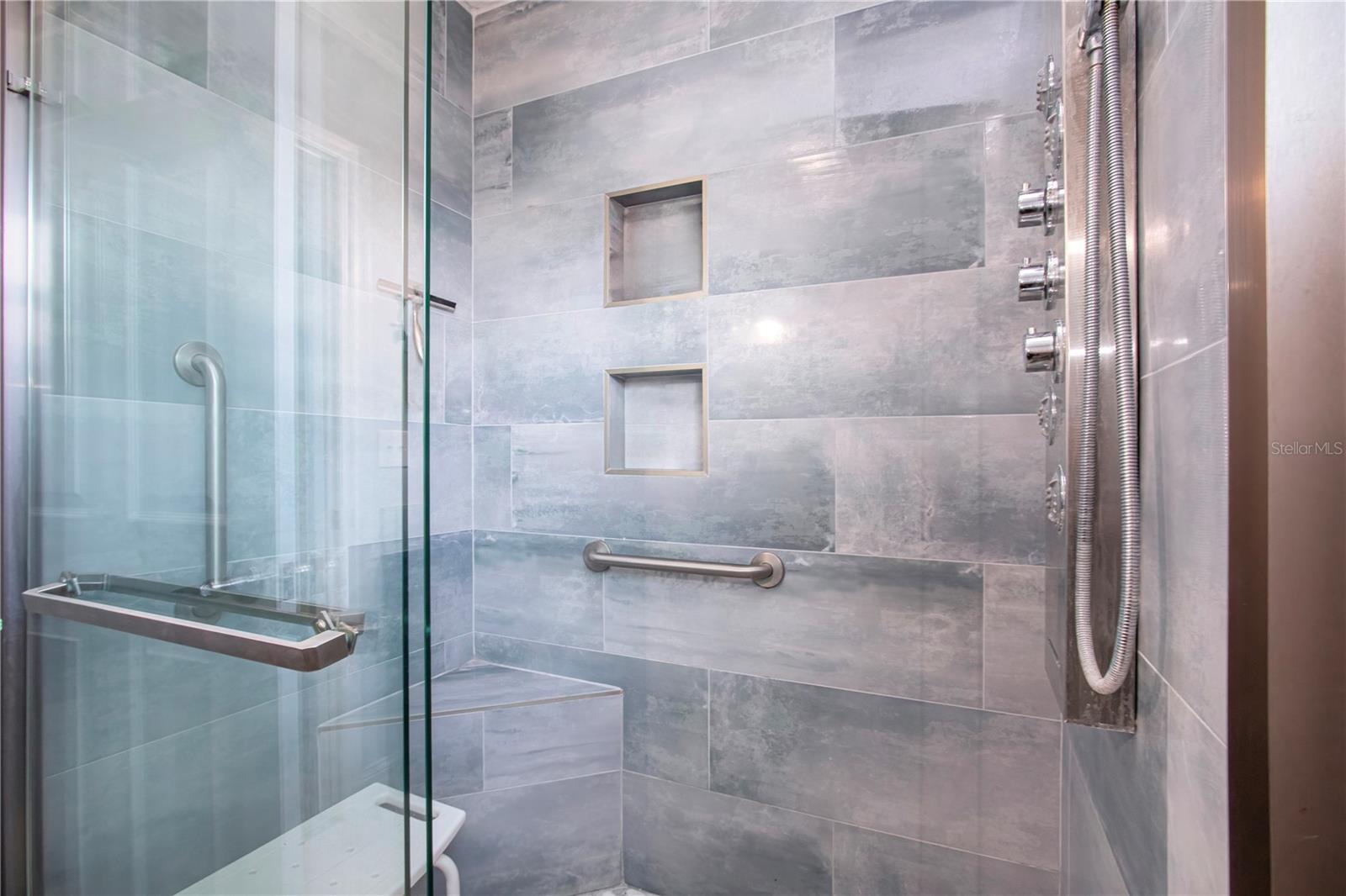 DEL WEBBS SUN CITY FLORIDA UN - Residential