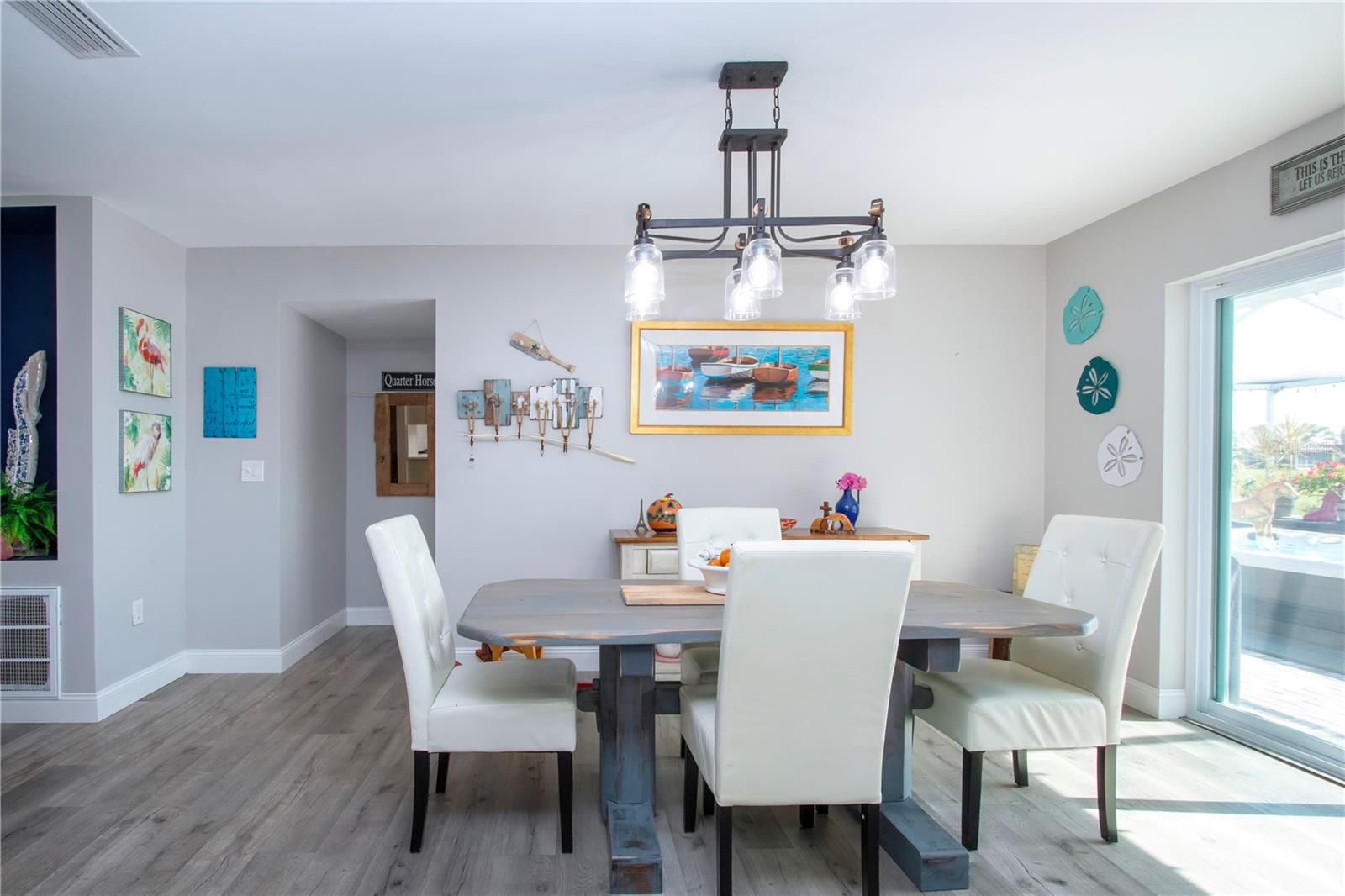 DEL WEBBS SUN CITY FLORIDA UN - Residential