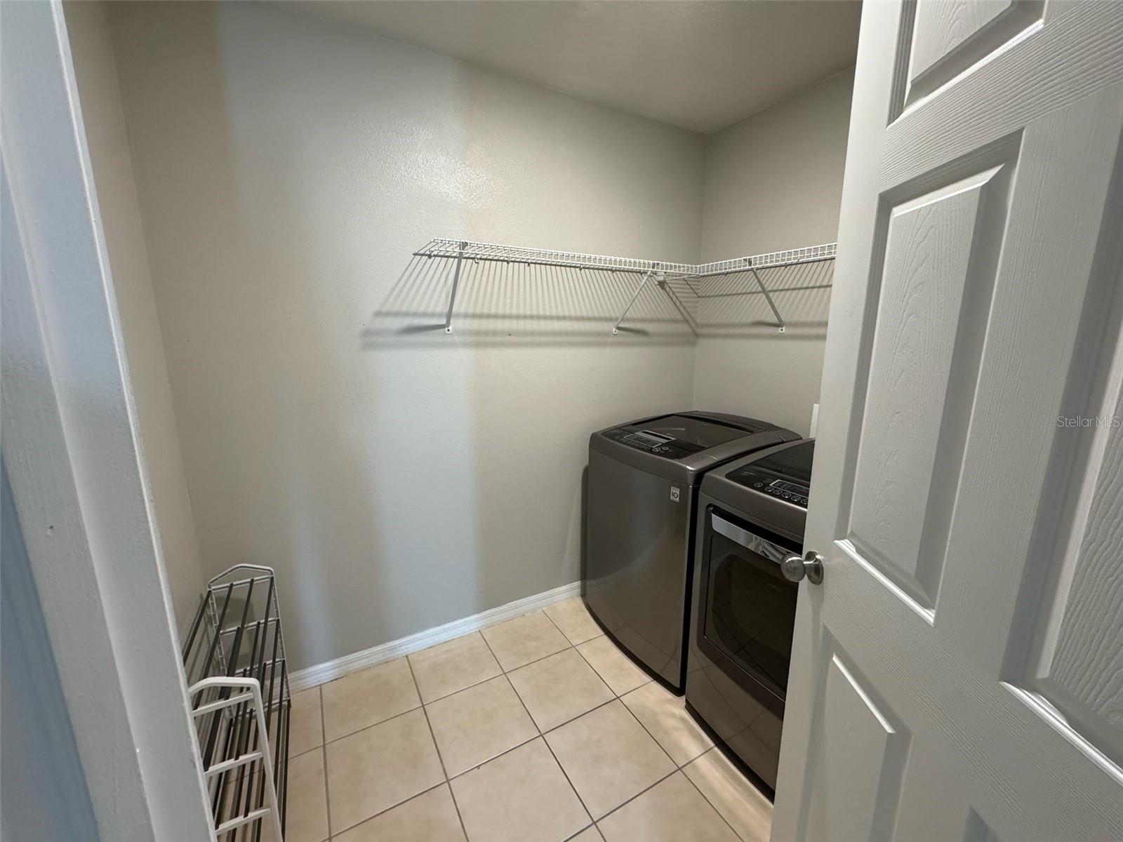 SOUTH BAY LAKES UNIT 1 - Residential Lease