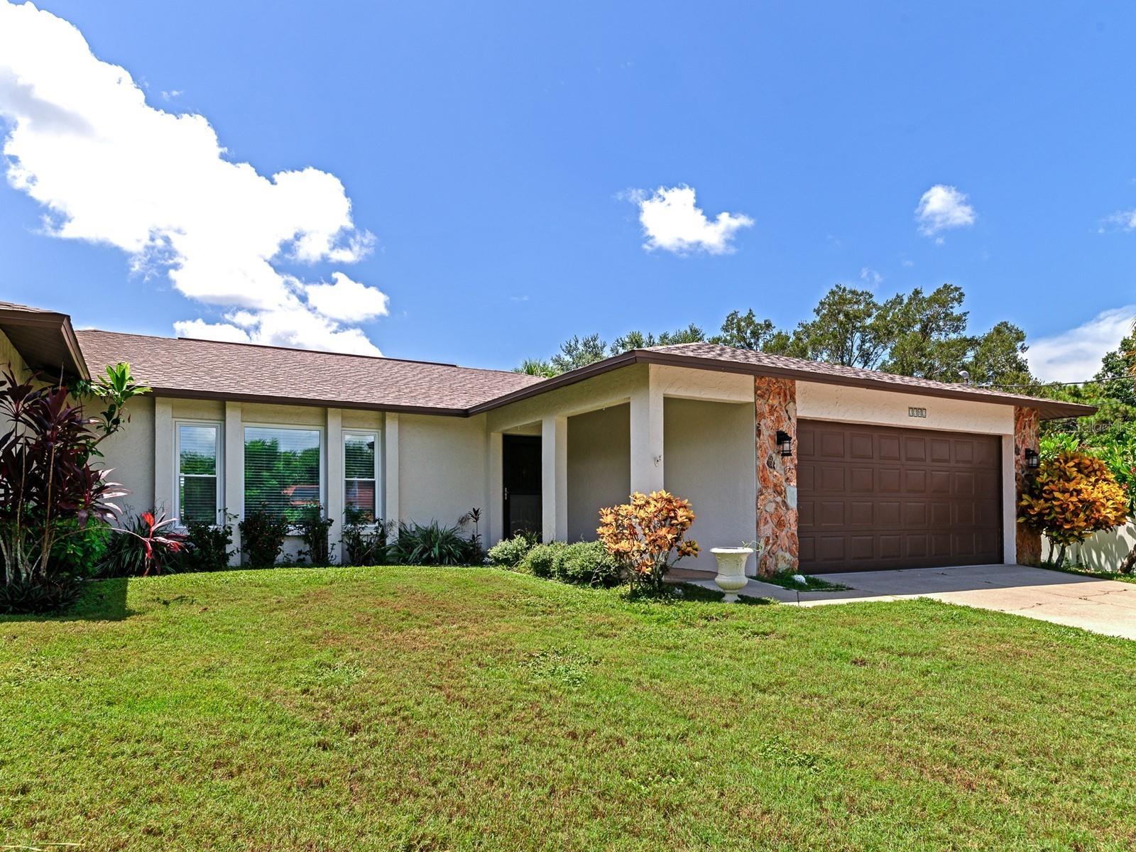 Photo 31 of 61 of 3382 SAVAGE ROAD house