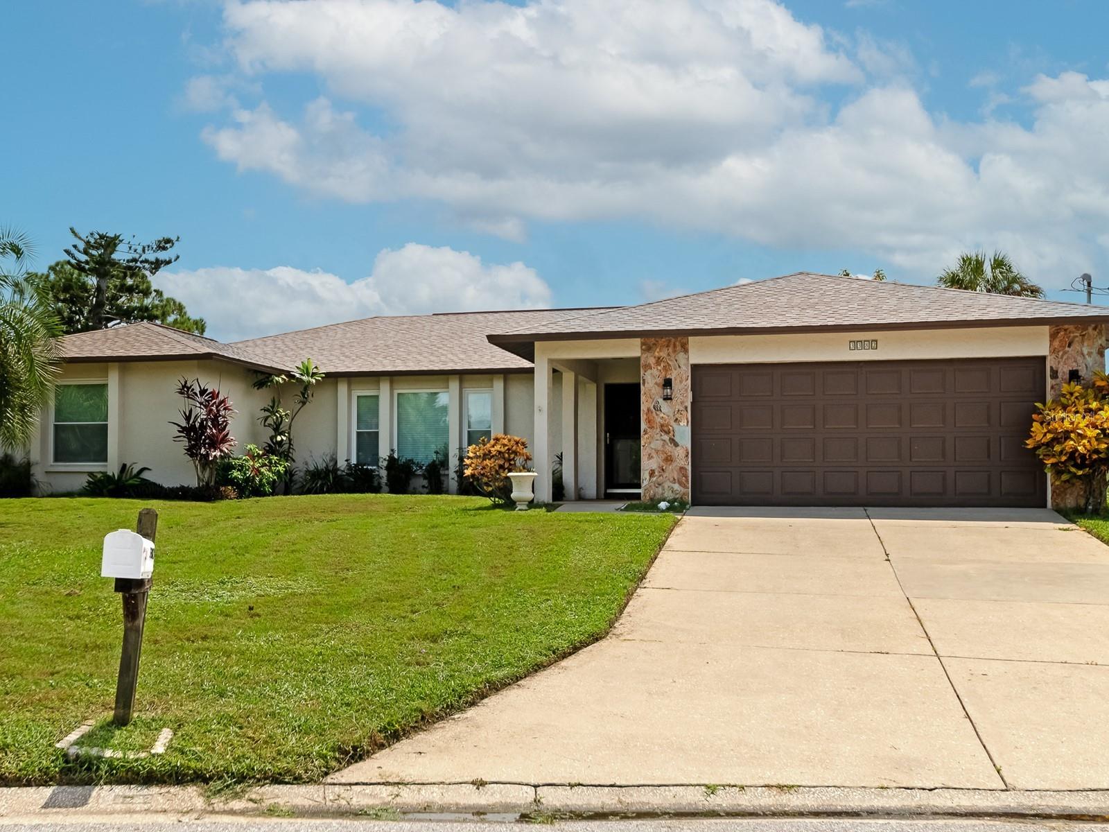 View SARASOTA, FL 34231 house