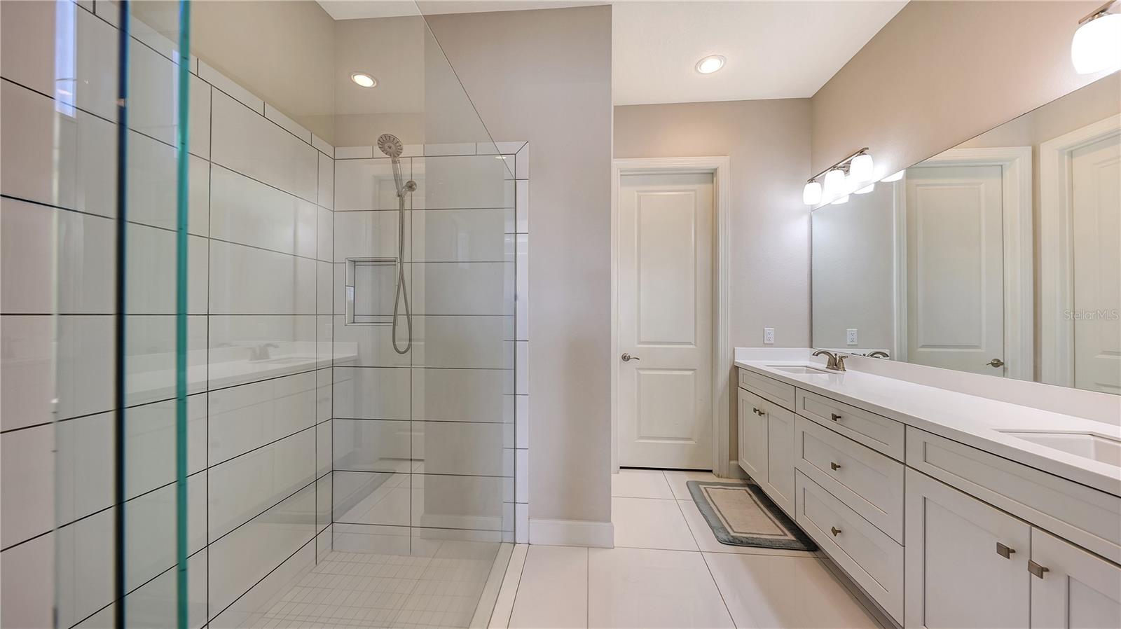 ESPLANADE OF LAKEWOOD RANCH - Residential