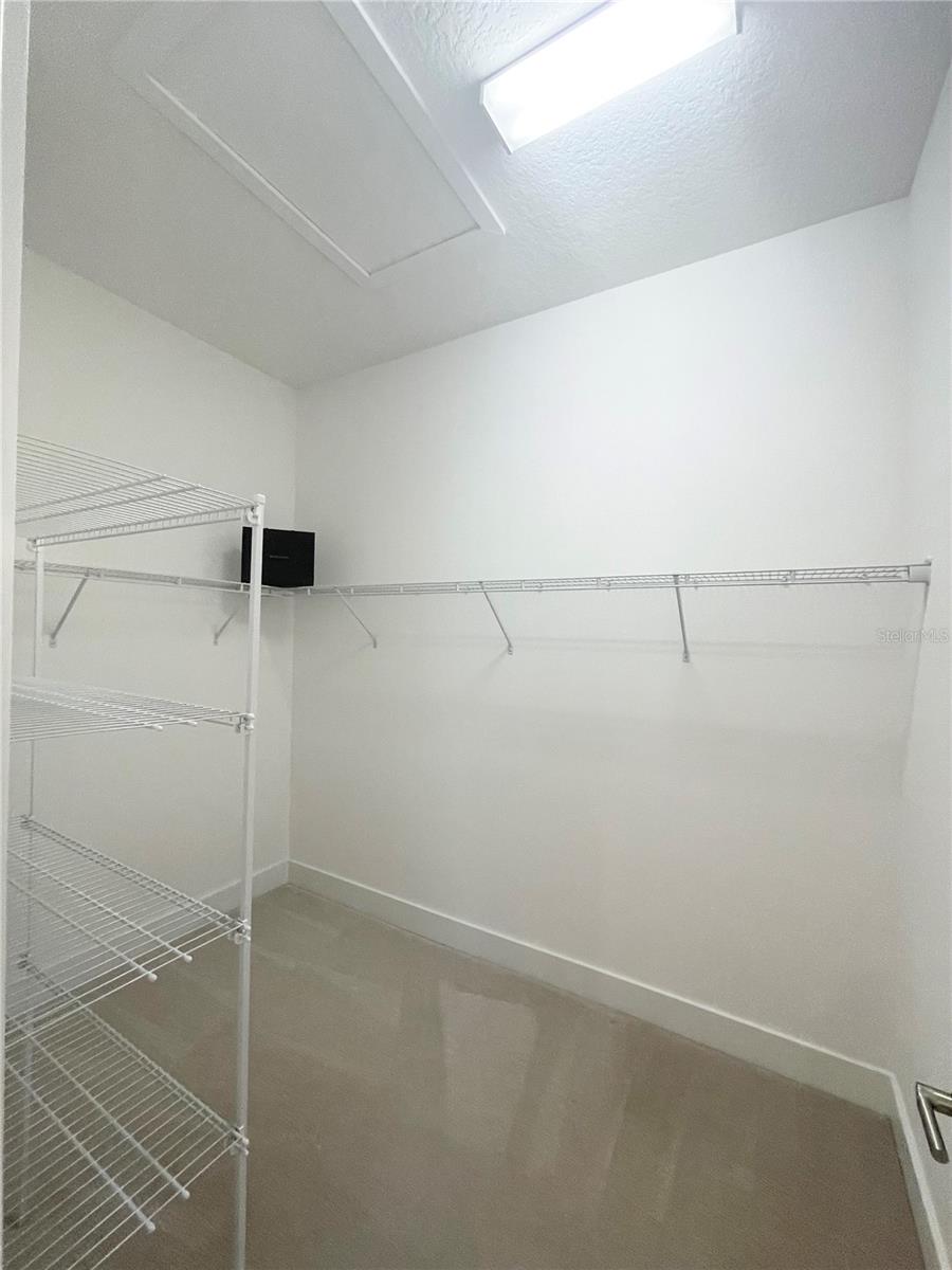 SANCTUARY COVE - Residential