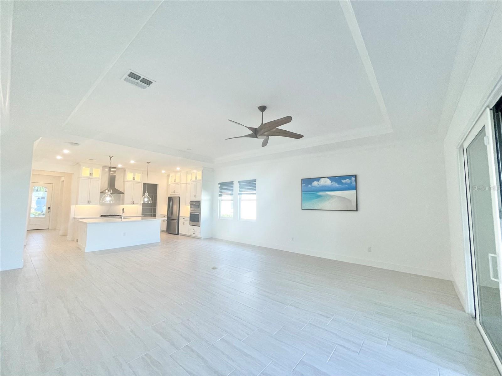 SANCTUARY COVE - Residential