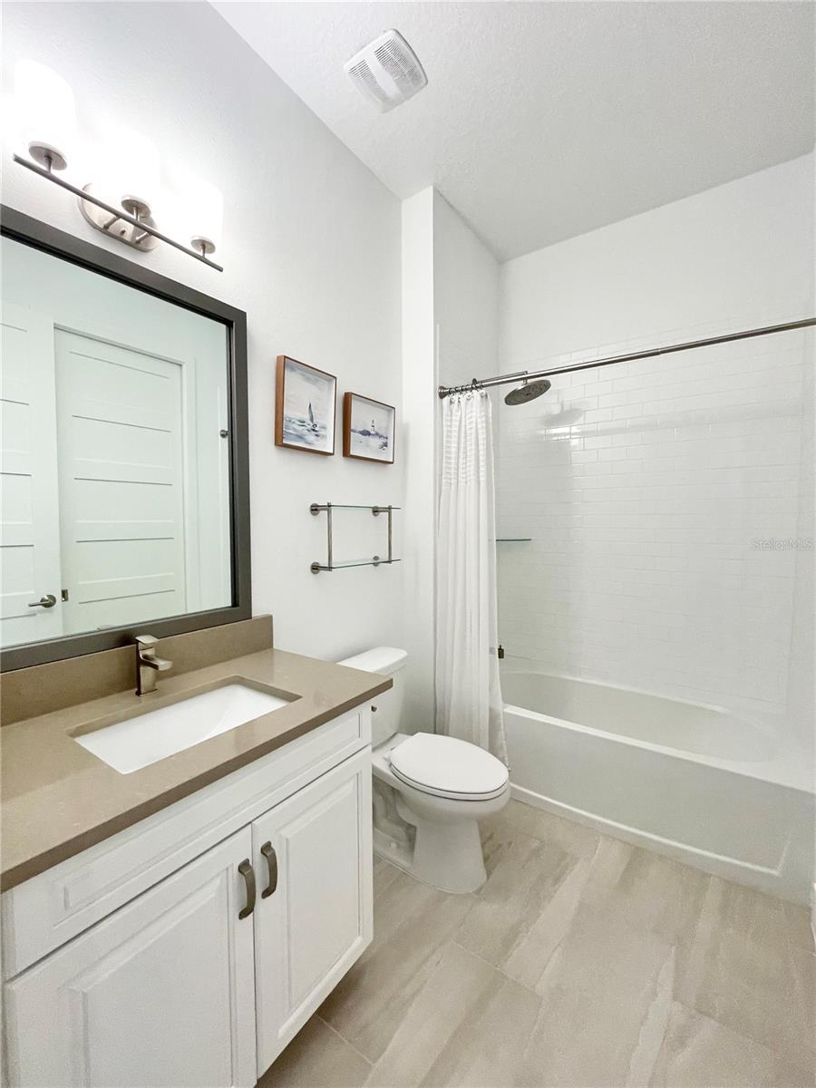 SANCTUARY COVE - Residential