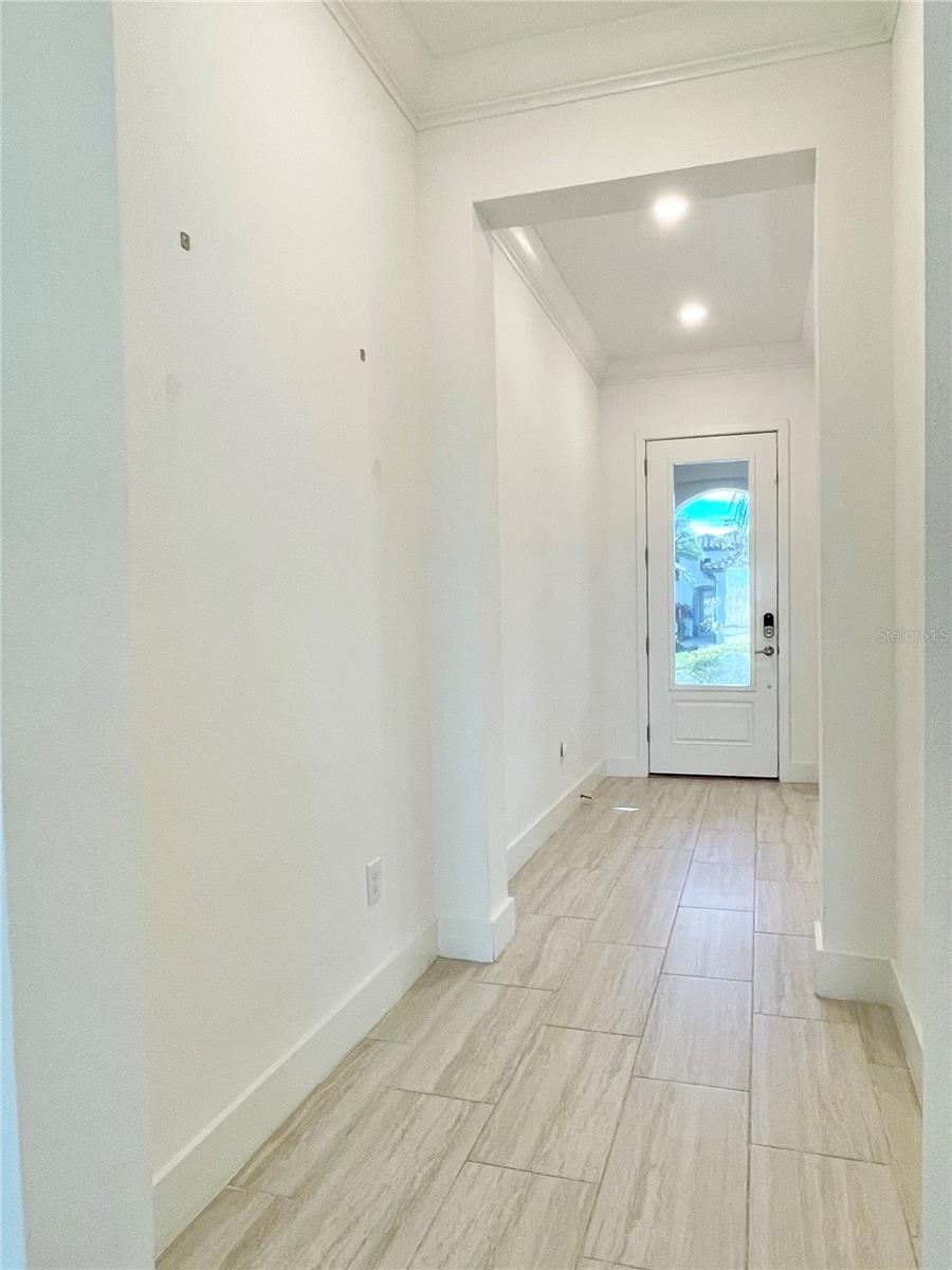 SANCTUARY COVE - Residential