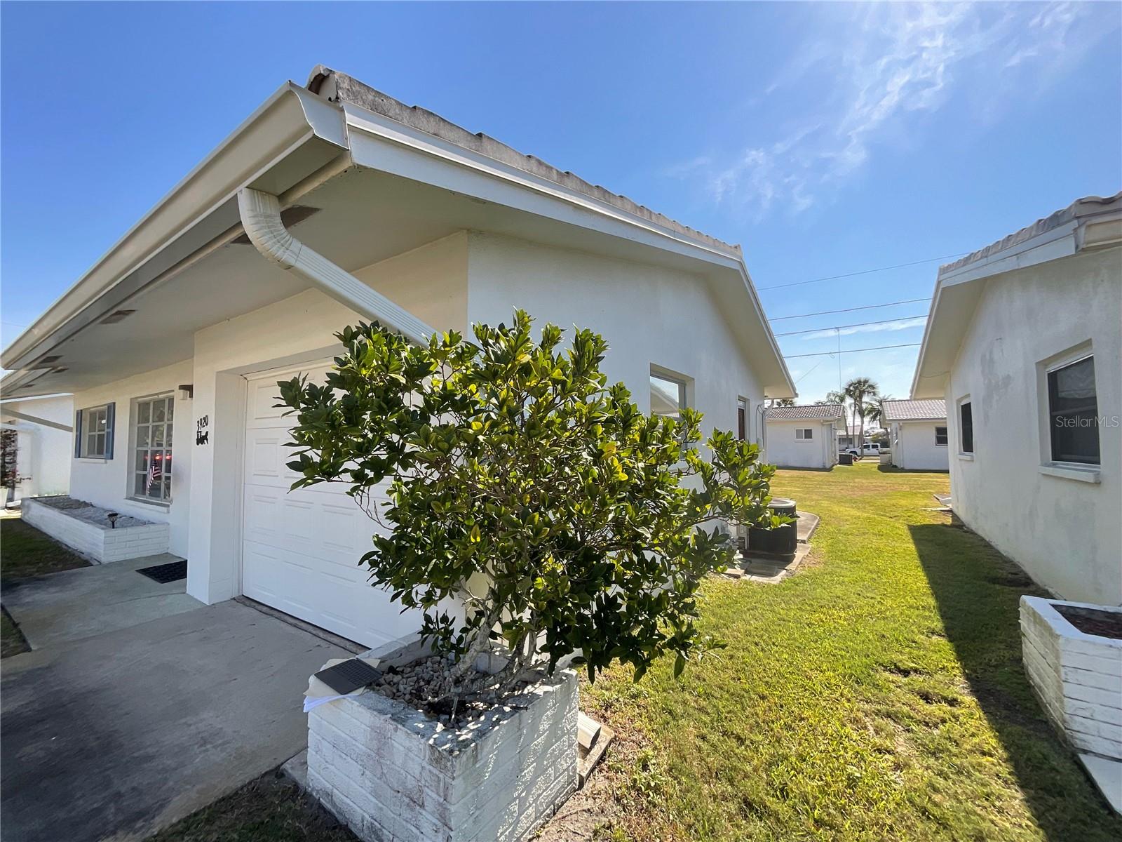 MAINLANDS OF TAMARAC BY THE GULF UNIT 3 CONDO - Residential