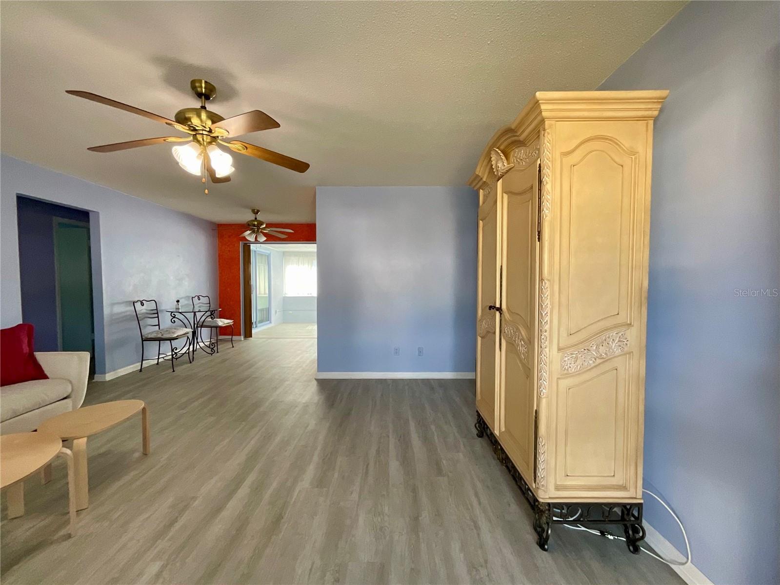 3920 101ST TERRACE N