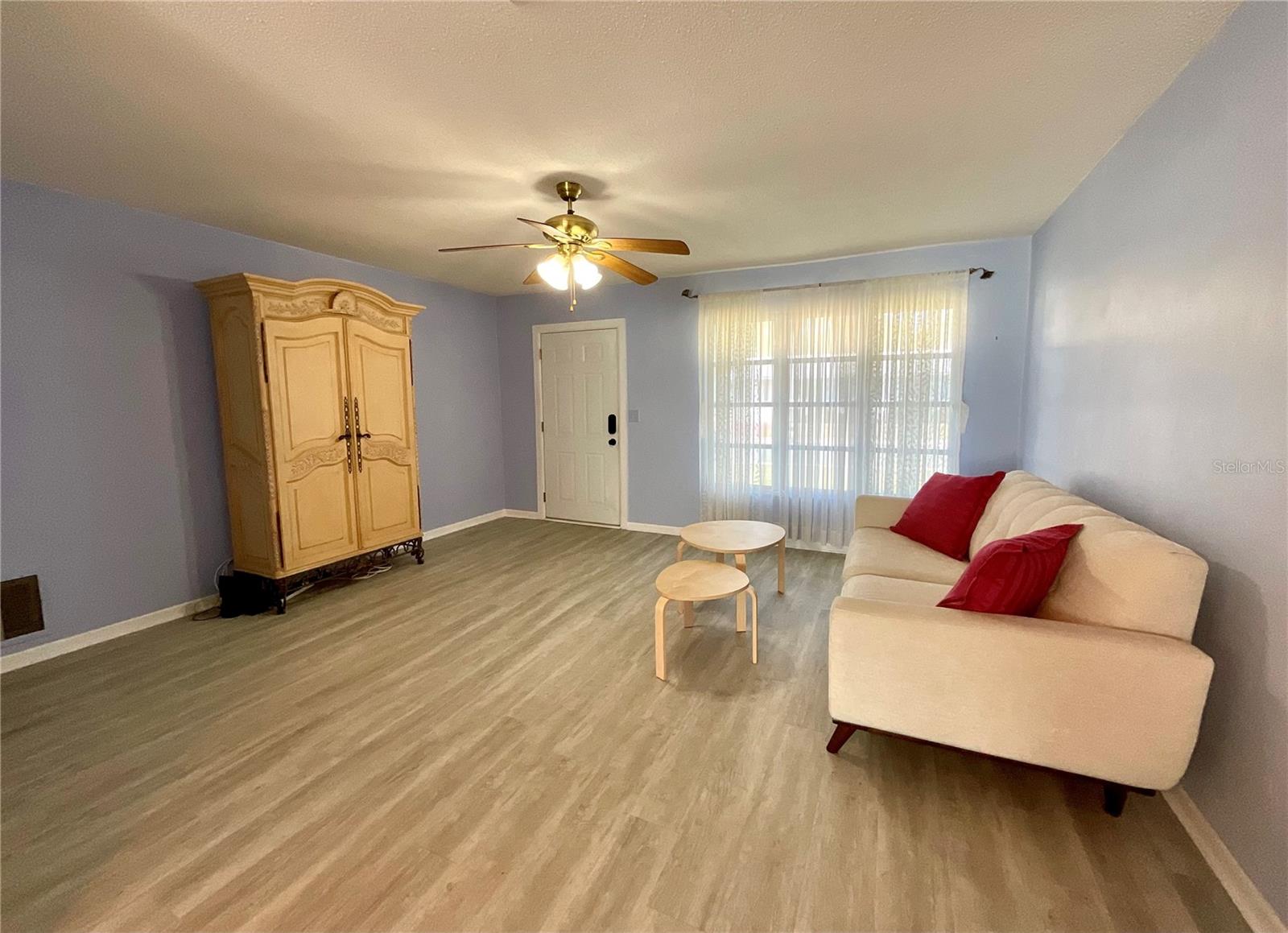 3920 101ST TERRACE N