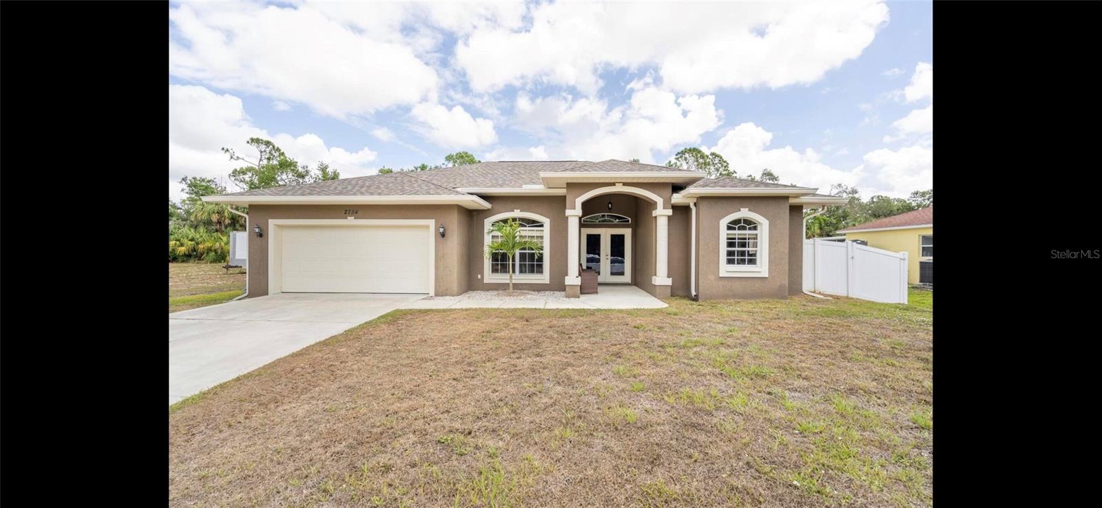 2734 ASHLAND LANE