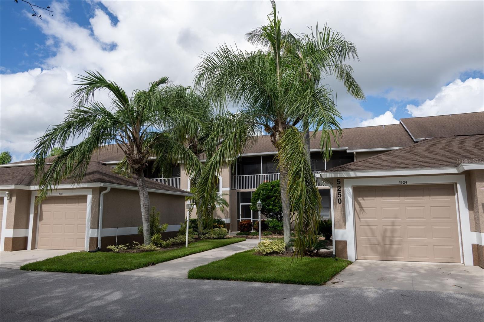 VERANDA 1 AT HERITAGE OAKS - Residential