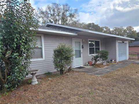 Photo of 6655 SE 38th Court, Ocala, FL 34480 (MLS # OM718759)