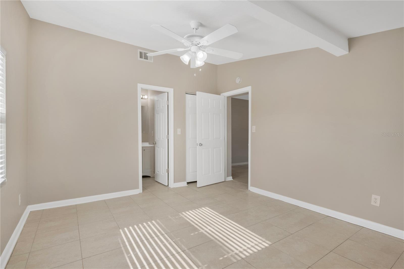 LAND LACKEY ESTATES UNIT 2 - Residential