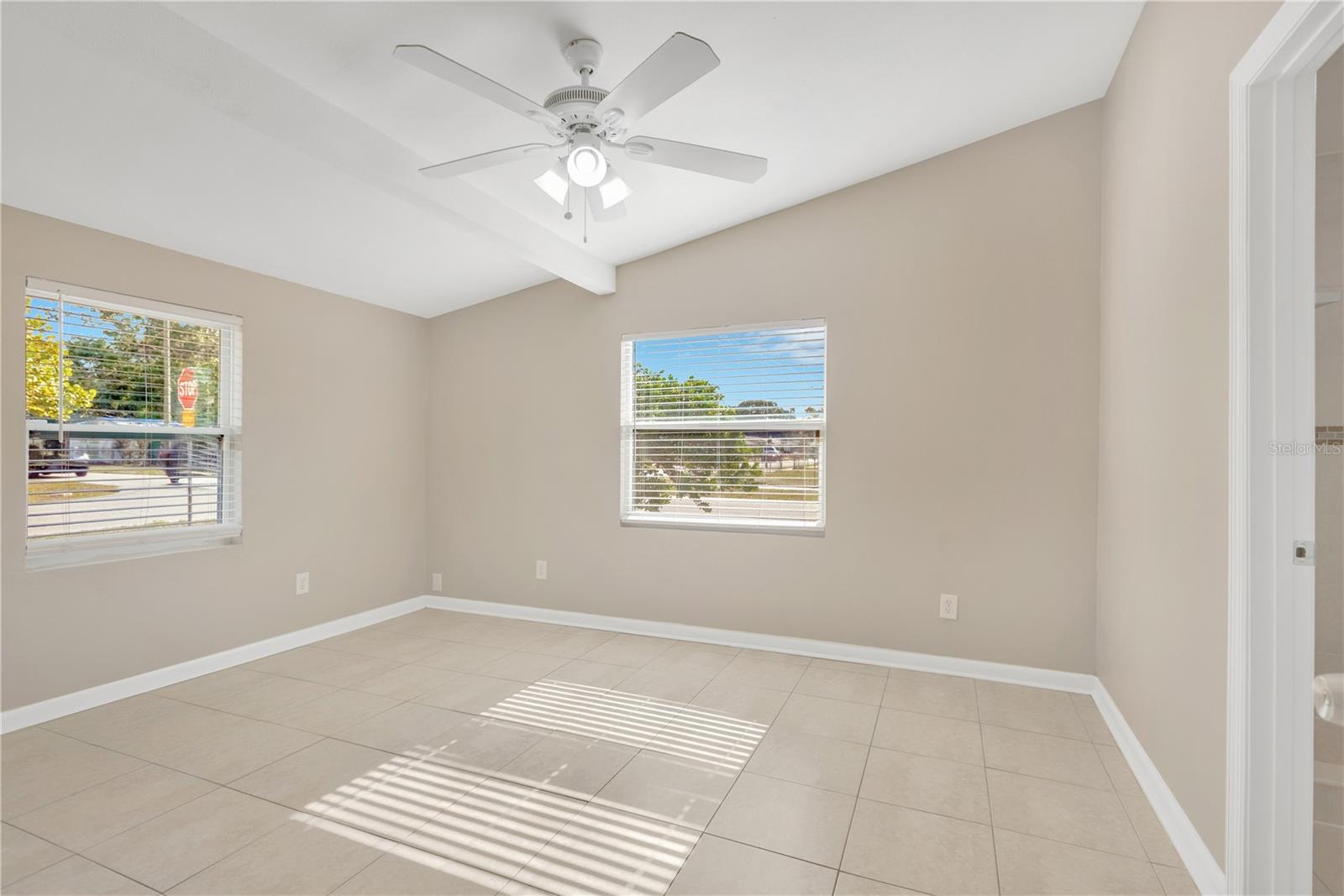 LAND LACKEY ESTATES UNIT 2 - Residential