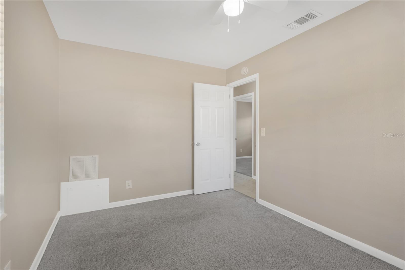 LAND LACKEY ESTATES UNIT 2 - Residential