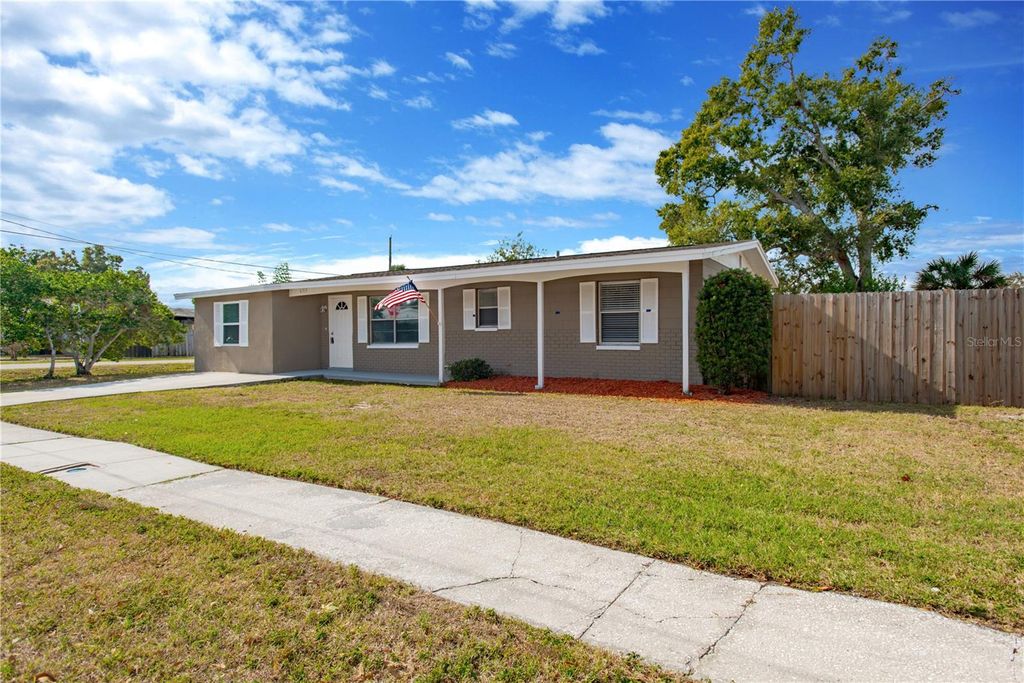 Photo of 6313 S Clark Avenue, Tampa, FL 33616 (MLS # TB8457935)