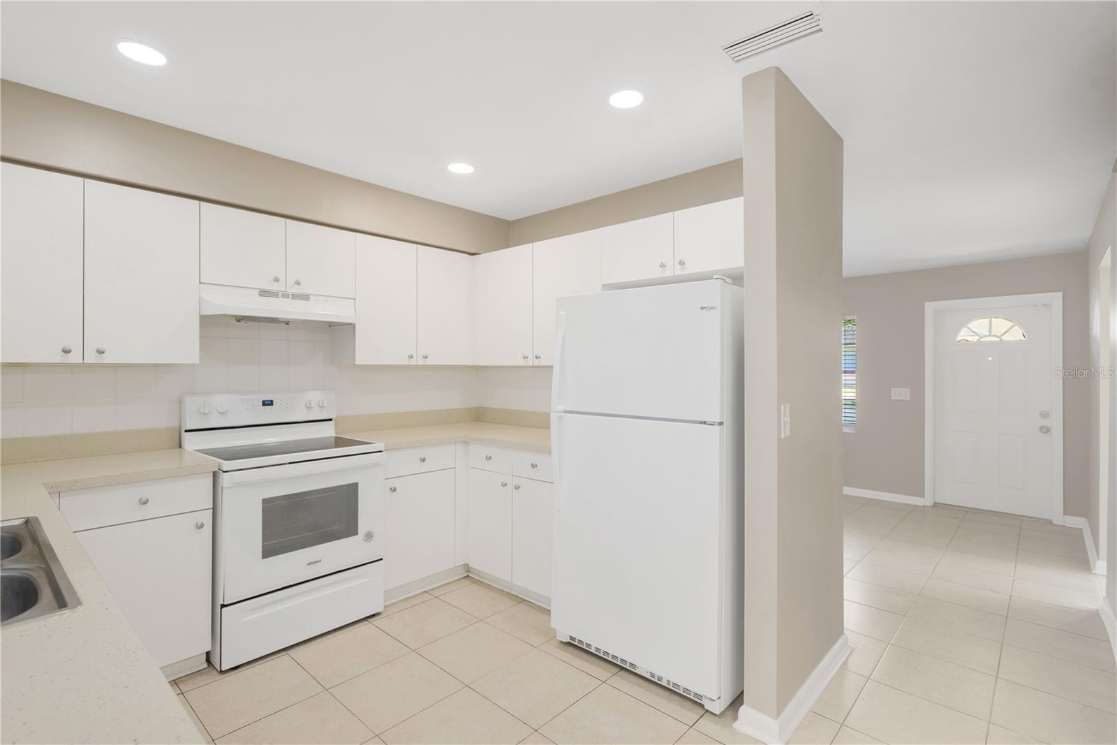 LAND LACKEY ESTATES UNIT 2 - Residential