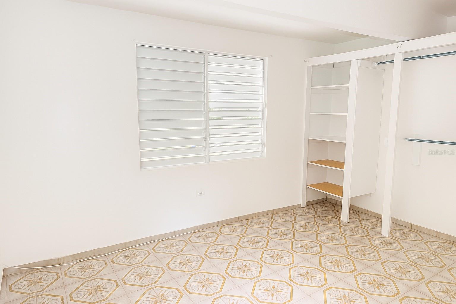 VILLA MADRID - Residential