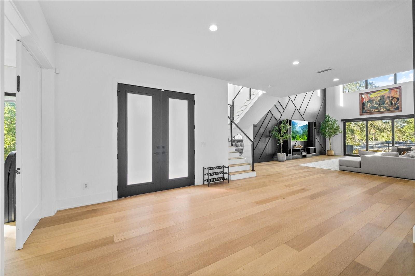 HENDERSON BEACH - Residential