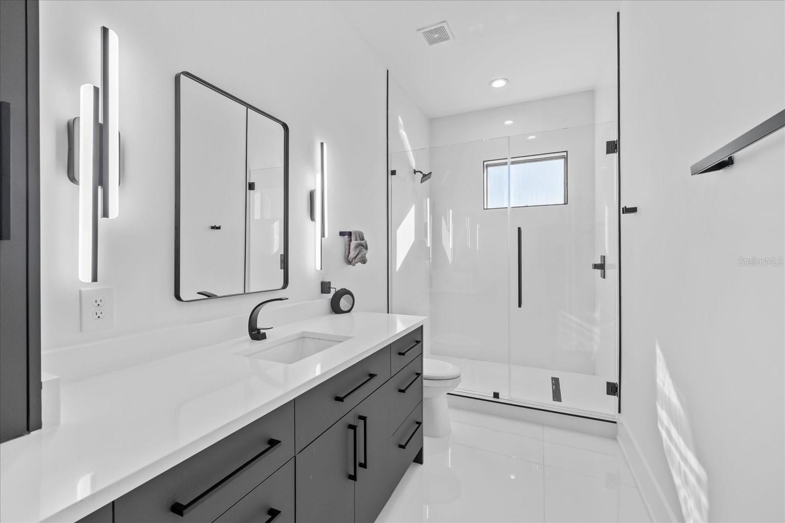 HENDERSON BEACH - Residential