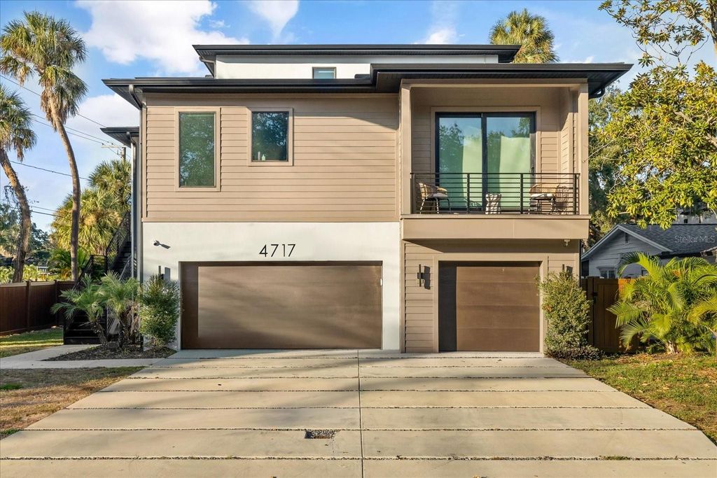 Photo of 4717 W Estrella Street, Tampa, FL 33629 (MLS # TB8448763)